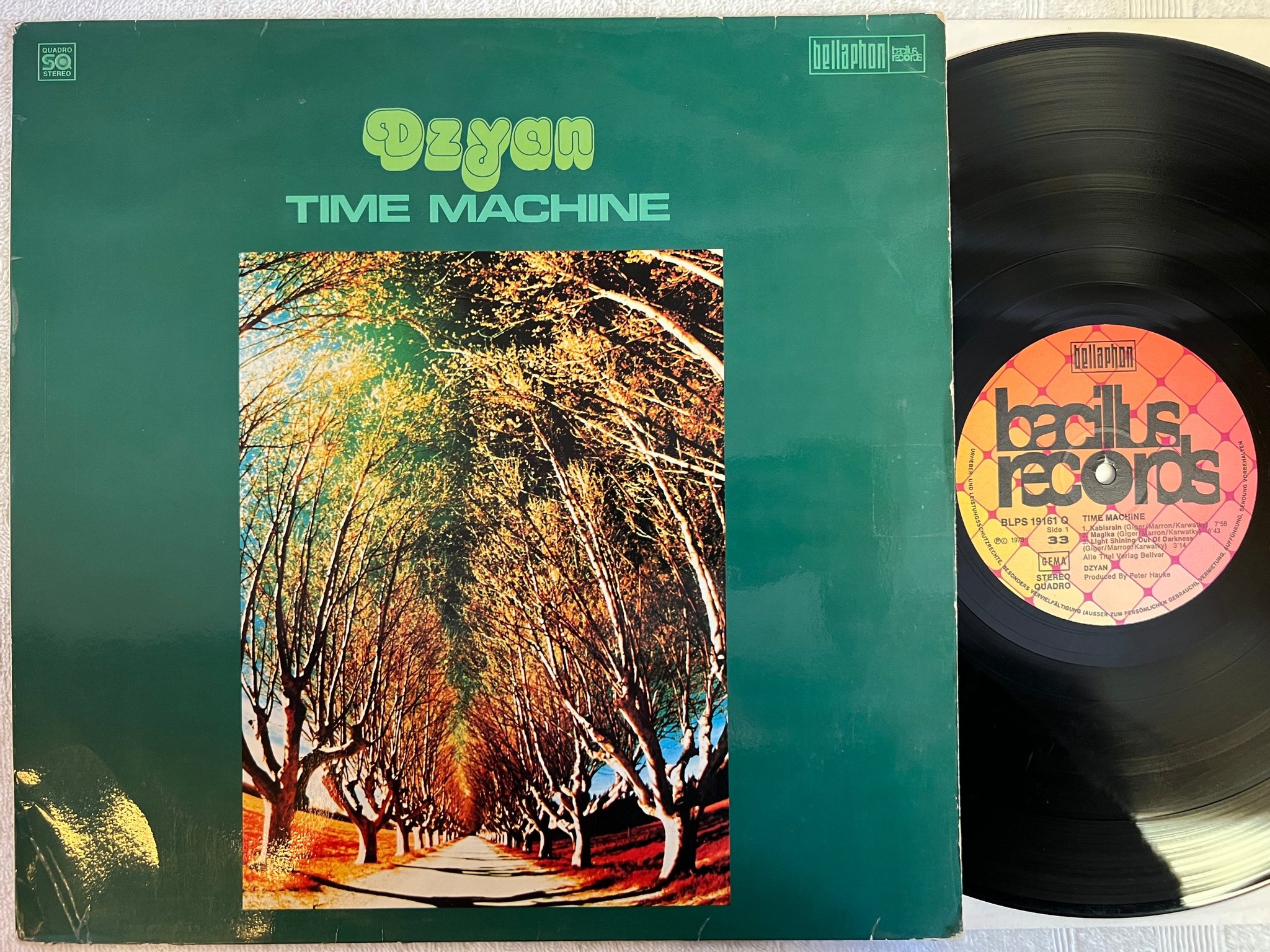 Omslagsbild för skivan DZYAN time machine LP -73 Ger BACILLUS BLPS 19161 Q krautrock 