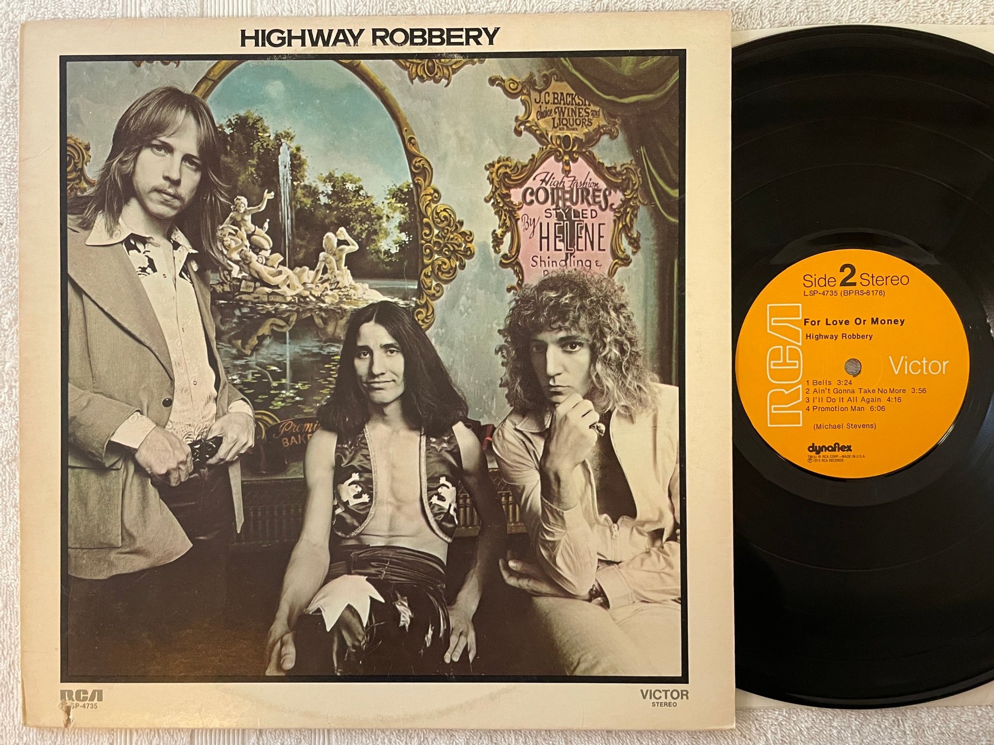 Omslagsbild för skivan HIGHWAY ROBBERY for love or money LP -72 US RCA LSP 4735 