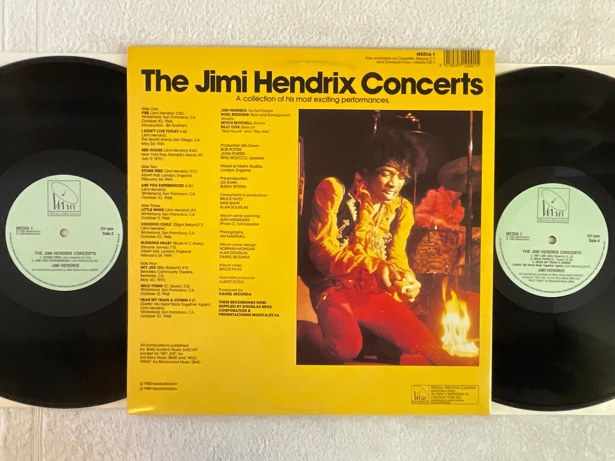 Omslagsbild för skivan JIMI HENDRIX Concerts 2xLP -82 CBS 88592