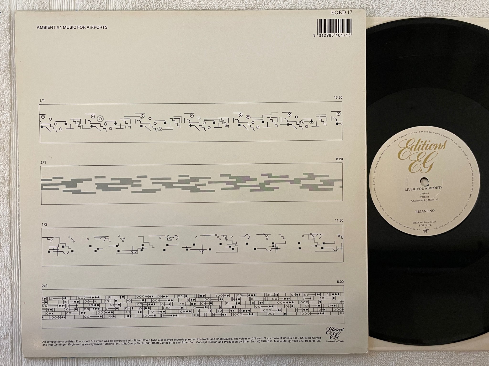 Omslagsbild för skivan BRIAN ENO music for airports LP -78 EDITIONS EG EGED 17