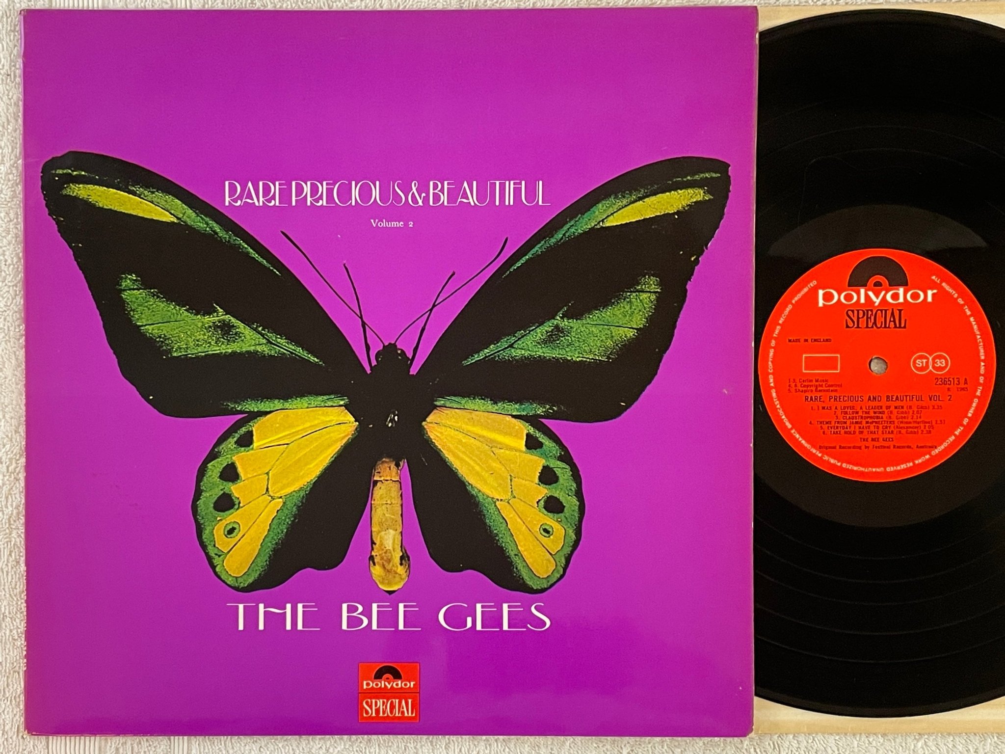 Omslagsbild för skivan BEE GEES rare precious & beautiful vol 2 LP   UK POLYDOR 236513