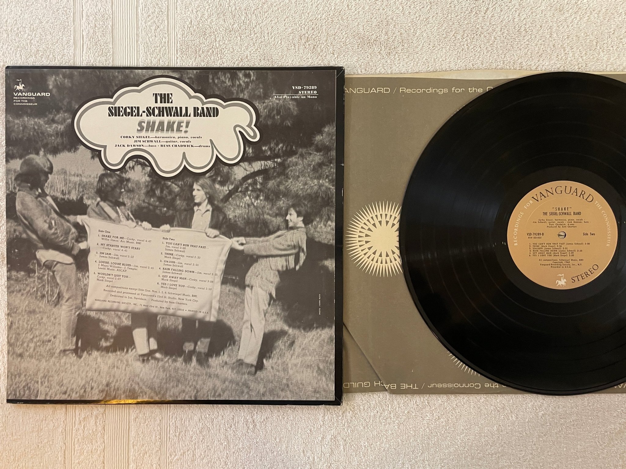 Omslagsbild för skivan THE SIEGEL-SCHWALL BAND shake! LP -68 US VANGUARD VSD 79289 blues 