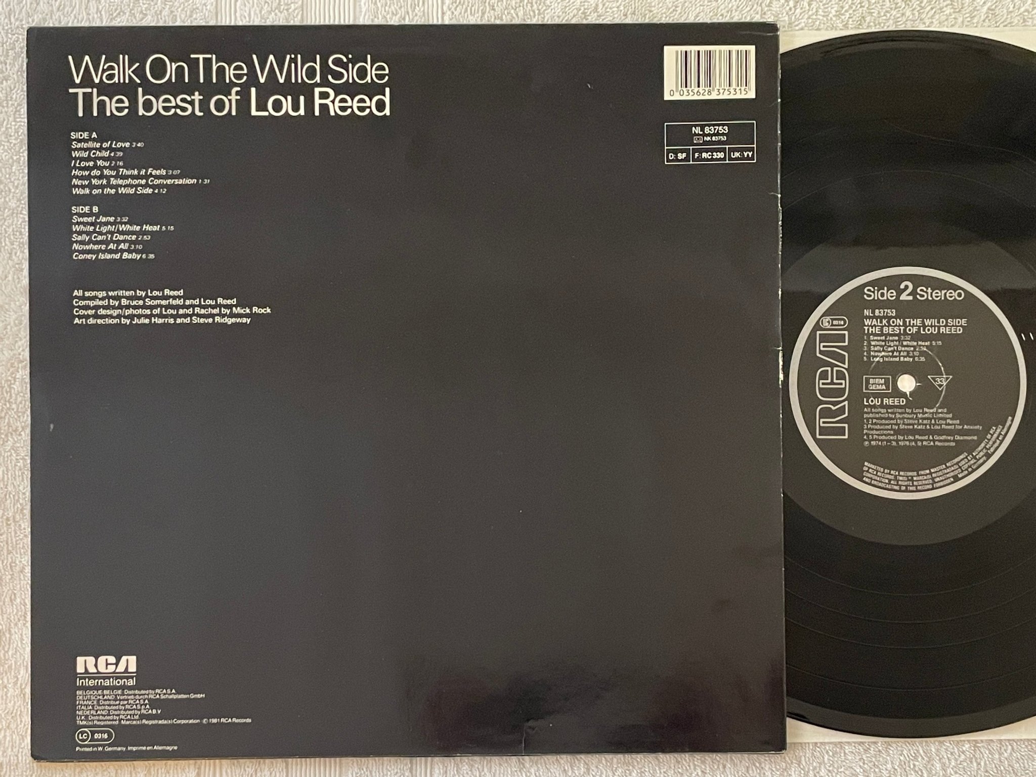 Omslagsbild för skivan LOU REED the best  of Lou Reed LP Ger RCA NL 83753