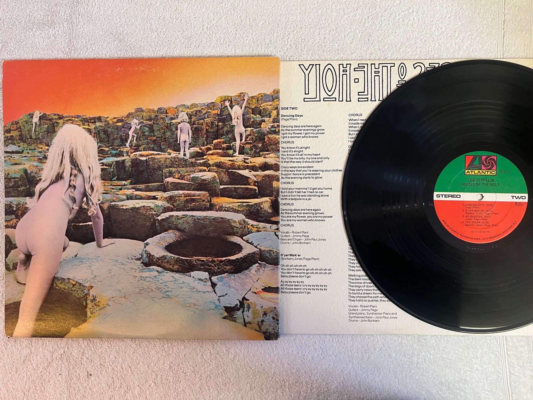 Omslagsbild för skivan LED ZEPPELIN houses of the holy LP -73 US ATLANTIC SD 7255 