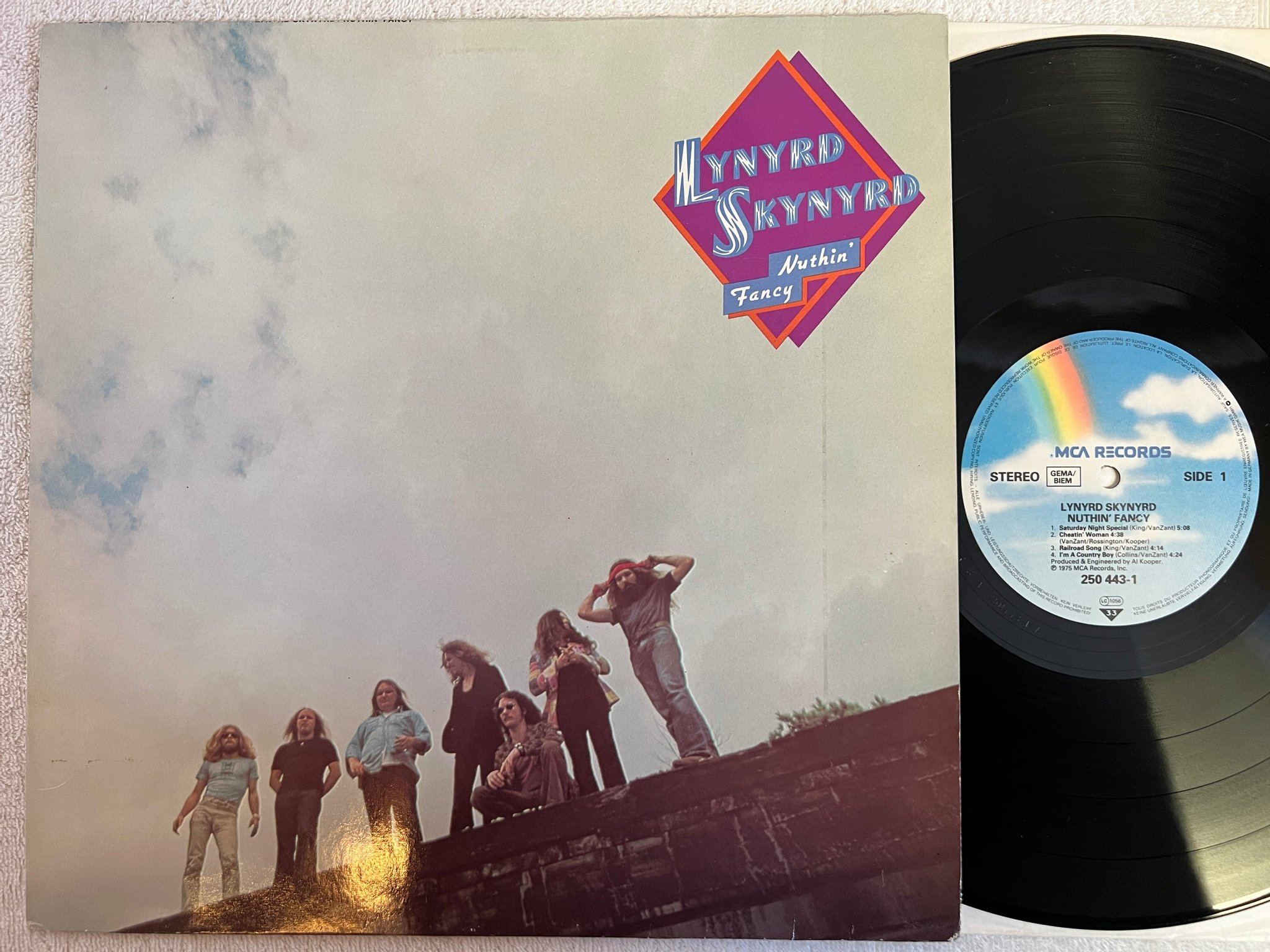 Omslagsbild för skivan LYNARD SKYNARD nuthin' fancy LP Ger MCA 250 443-1