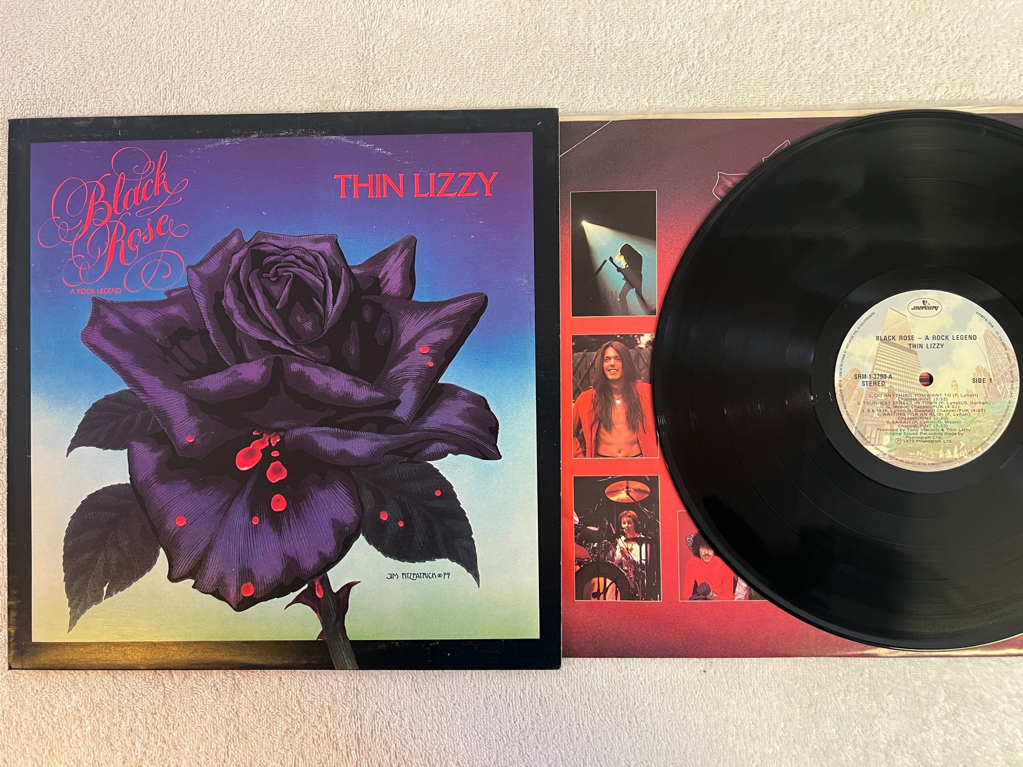 Omslagsbild för skivan THIN LIZZY black rose LP -79 Can MERCURY SRM-1-3790