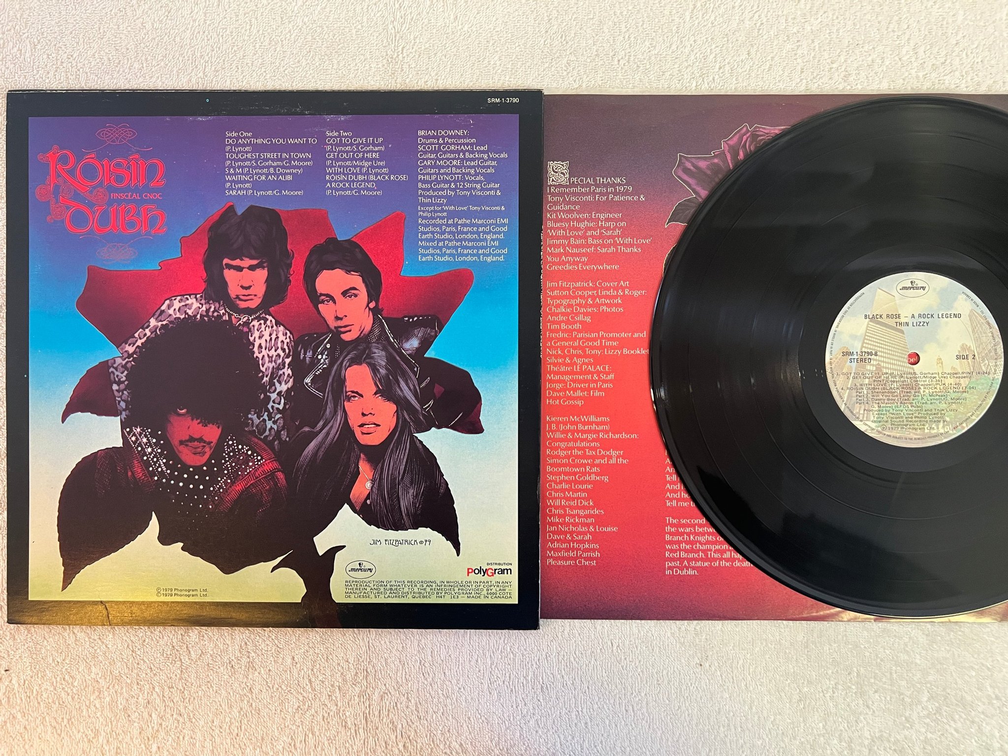 Omslagsbild för skivan THIN LIZZY black rose LP -79 Can MERCURY SRM-1-3790