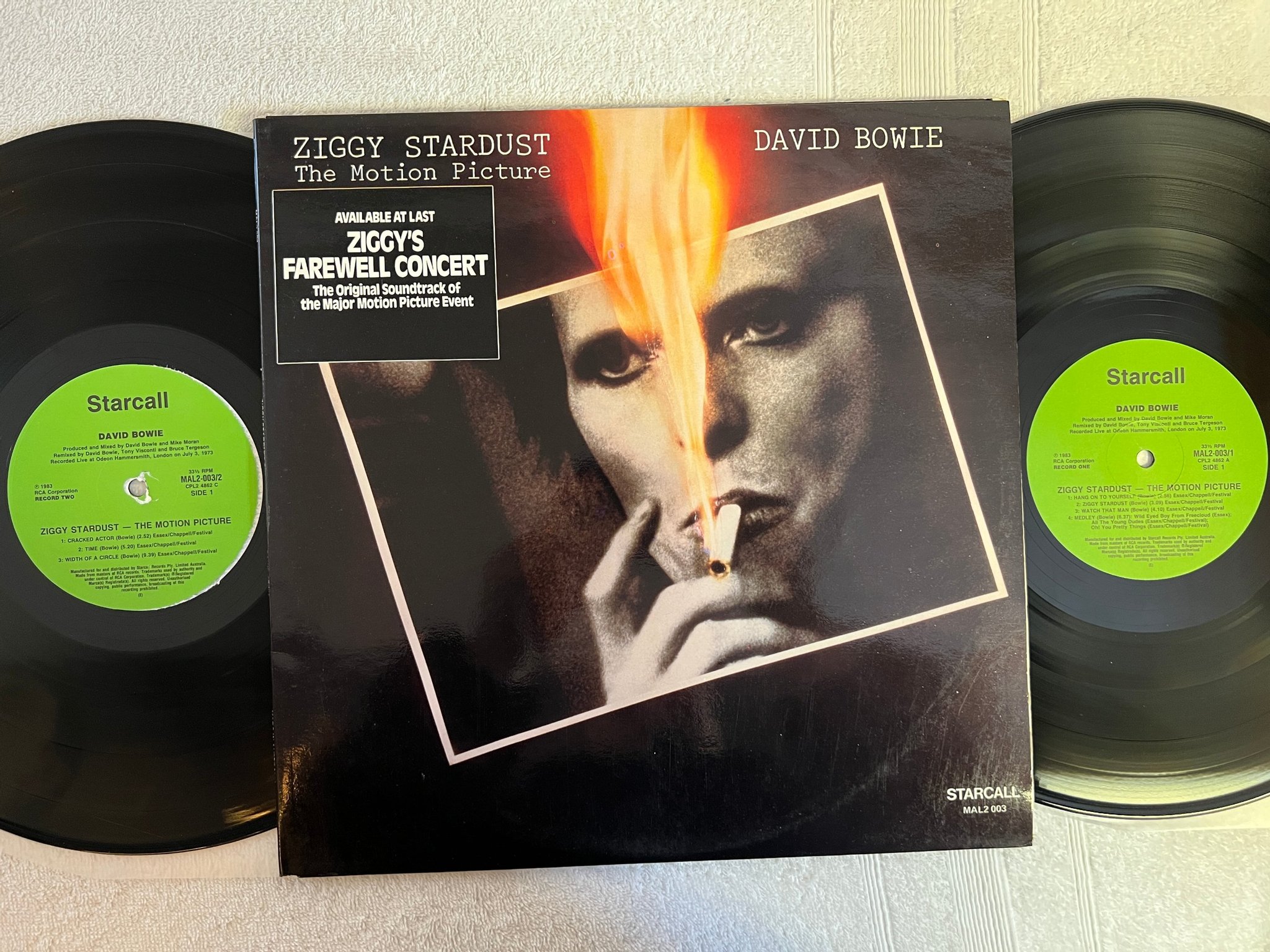 Omslagsbild för skivan DAVID BOWIE Ziggy Stardust - The Motion Picture 2xLP Australia STARCALL MAL2 003
