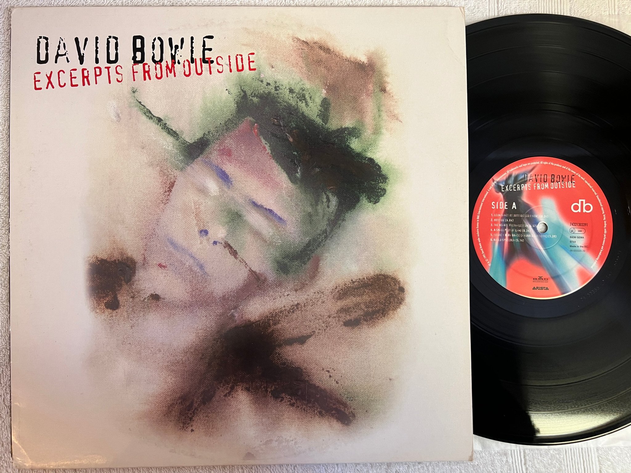 Omslagsbild för skivan DAVID BOWIE Excerpts From Outside LP -95 Eur ARISTA 74321303391 ** RARE **
