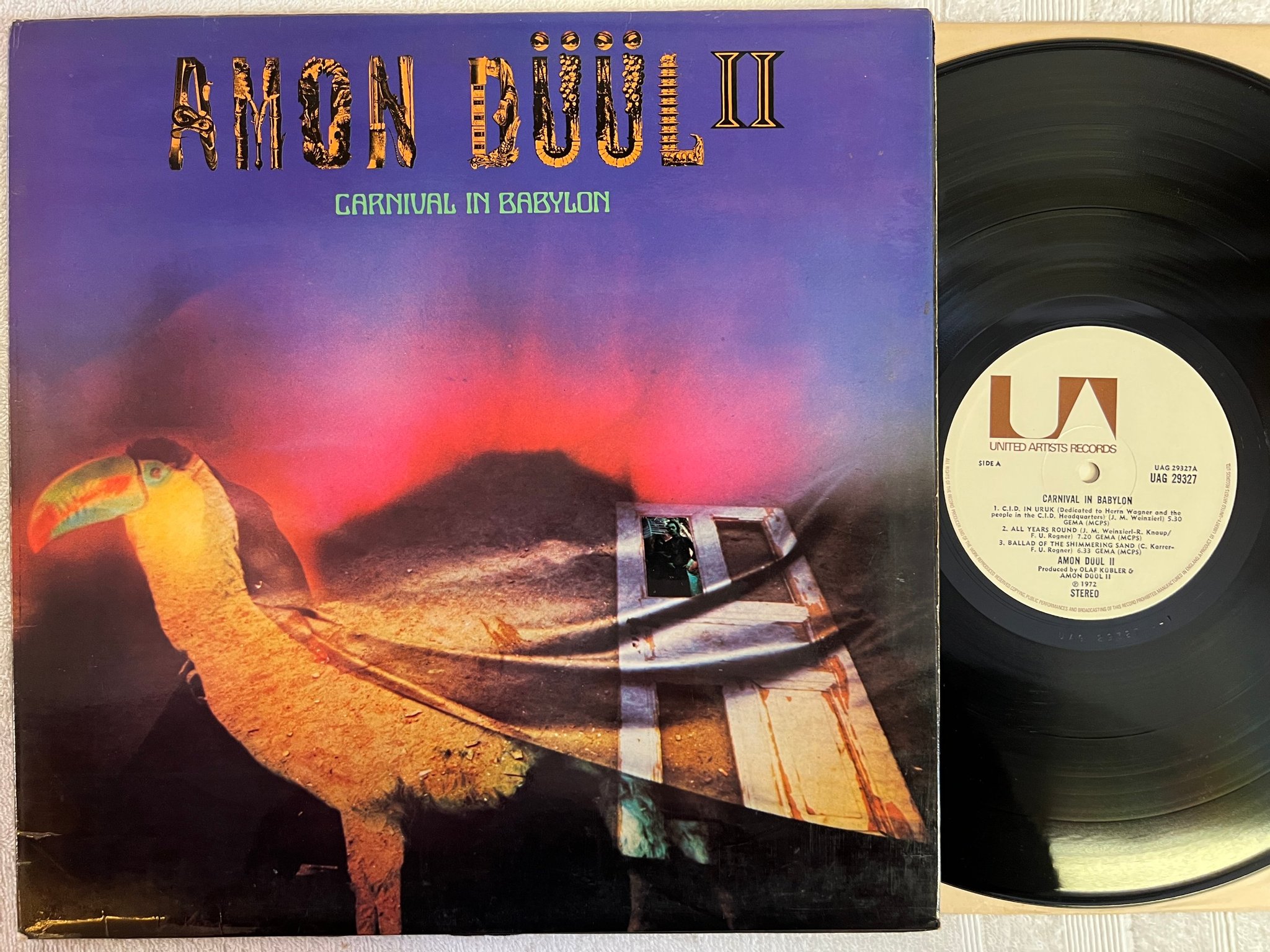 Omslagsbild för skivan AMON DÜÜL II Carnival In Babylon LP -72 UK UNITED ARTISTS UAG 29327