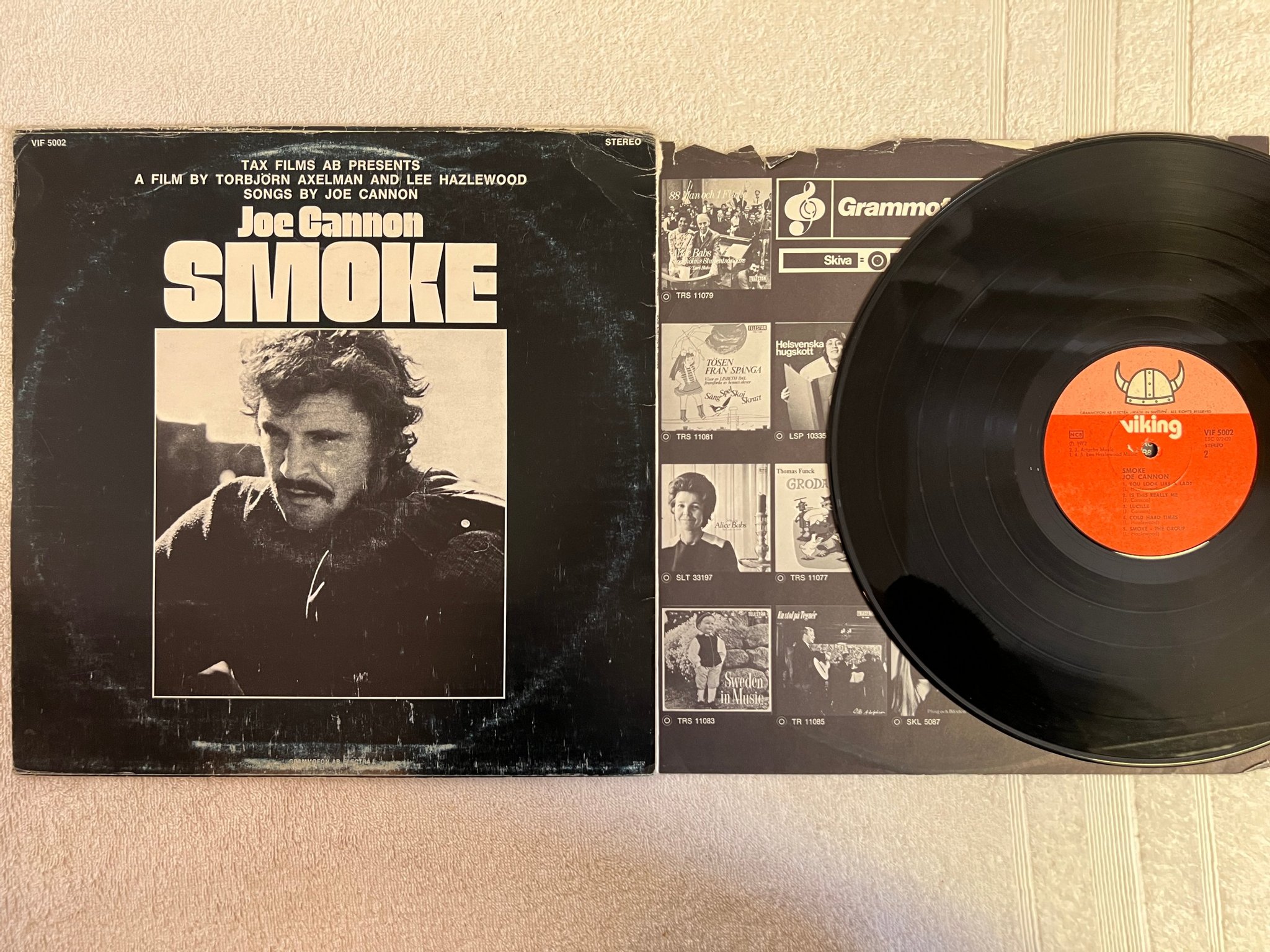 Omslagsbild för skivan JOE CANNON smoke LP Swe VIKING VIF 5002 Lee Hazlewood