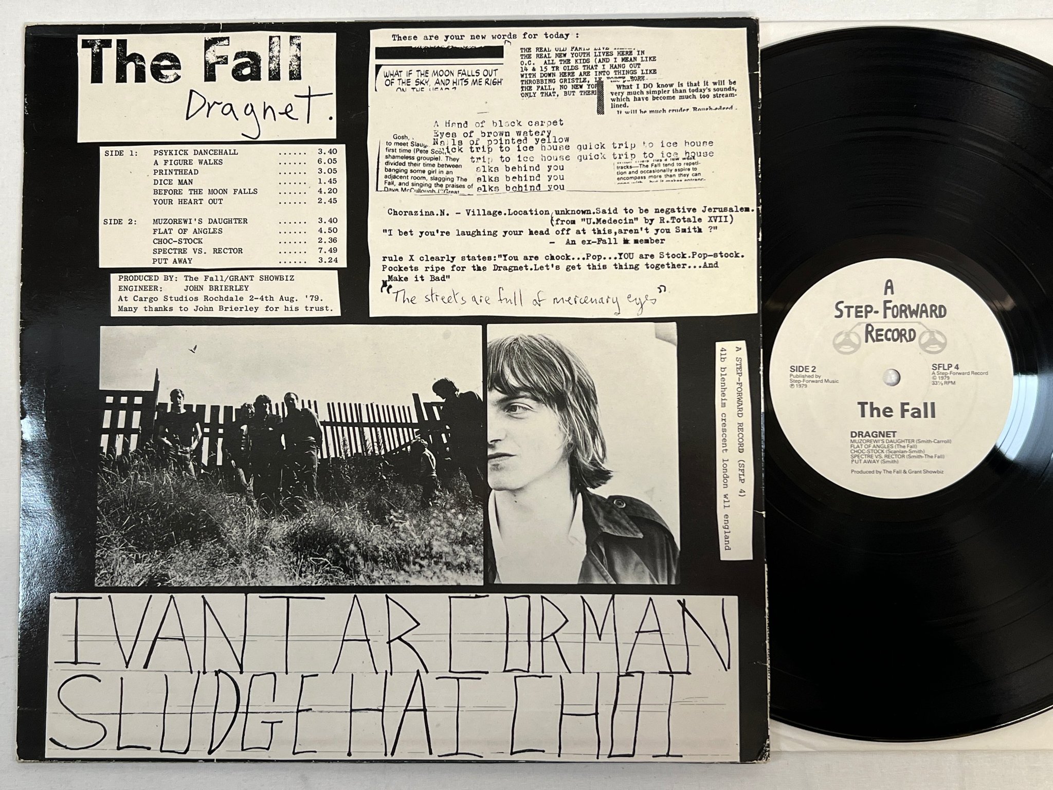 Omslagsbild för skivan THE FALL dragnet LP -79 UK STEP-FORWARD SFLP 4 new wave