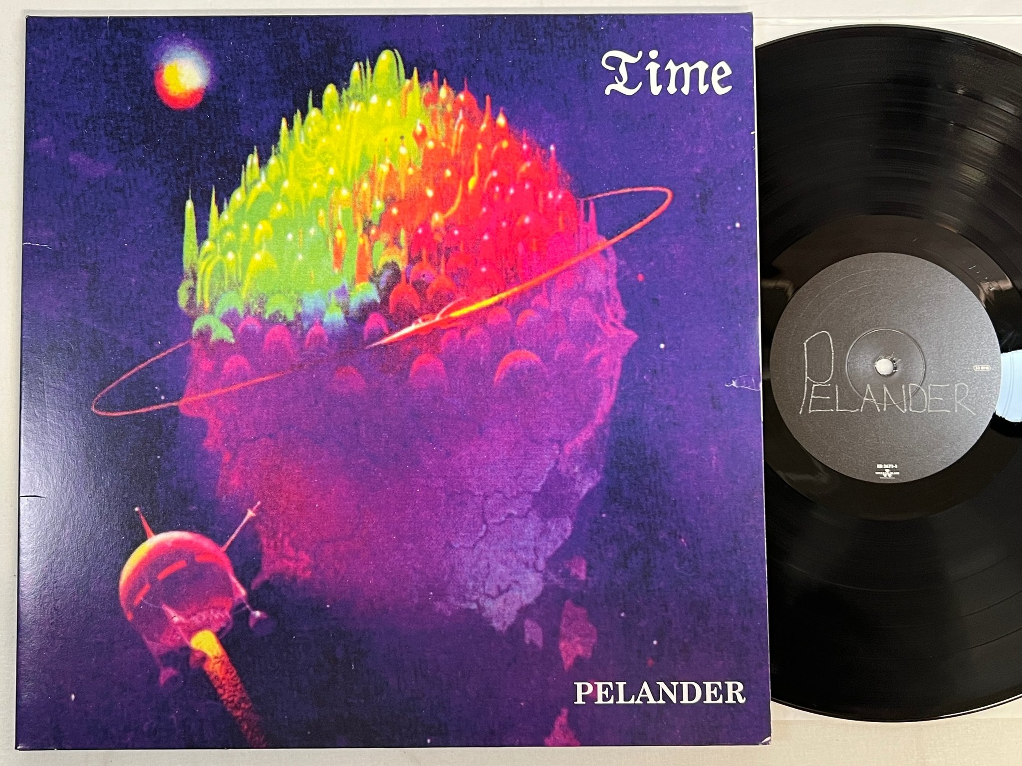 Omslagsbild för skivan PELANDER time LP 2016 NUCLEAR NB 3671-1