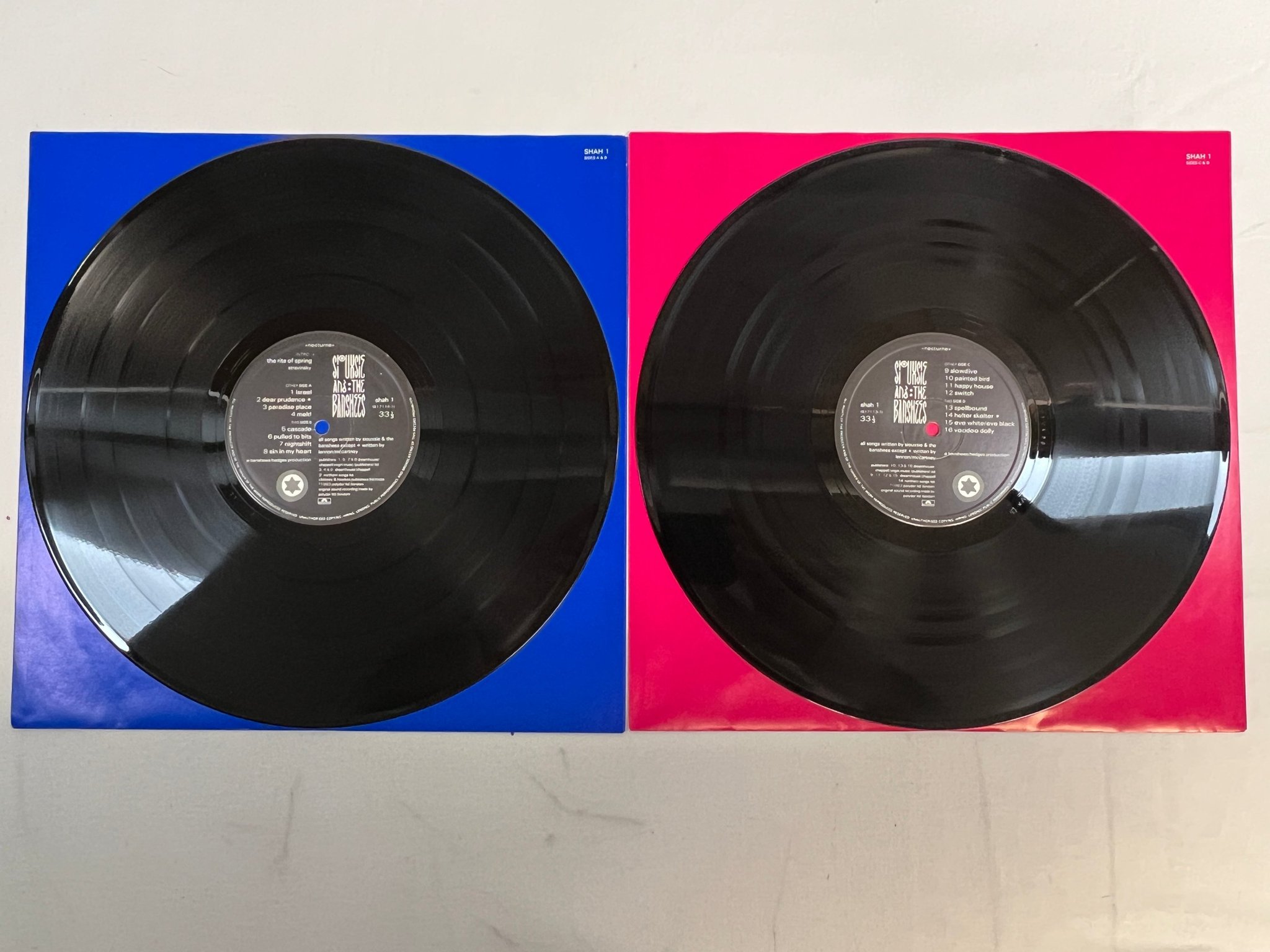 Omslagsbild för skivan SIOUXSIE AND THE BANSHEES nocturne 2xLP -83 UK WONDERLAND shah 1