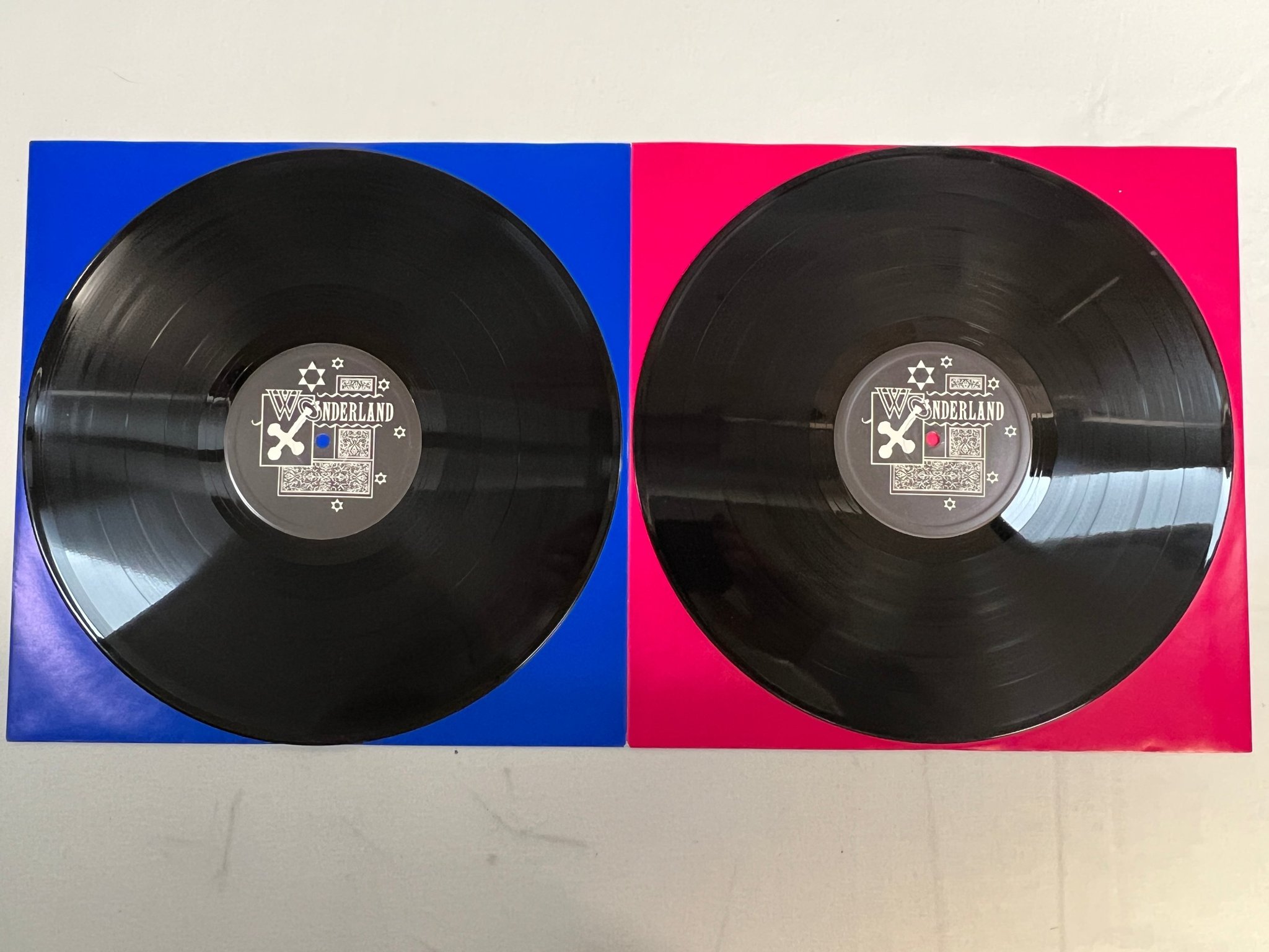 Omslagsbild för skivan SIOUXSIE AND THE BANSHEES nocturne 2xLP -83 UK WONDERLAND shah 1