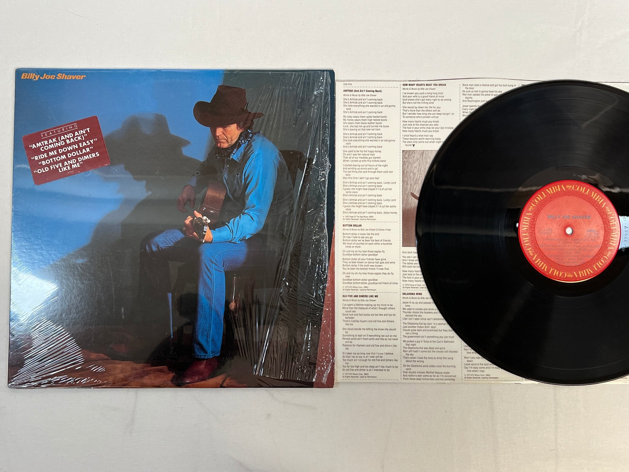 Omslagsbild för skivan BILLY JOE SHAVER s/t LP -82 US COLUMBIA FC 37959 country ** RARE **