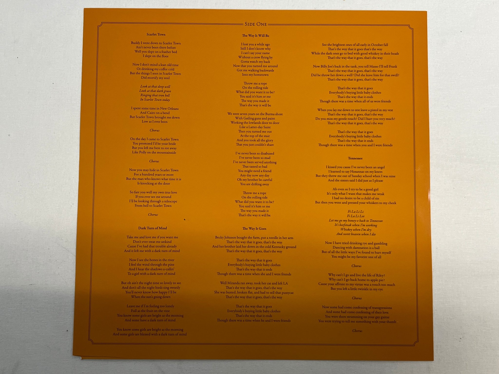 Omslagsbild för skivan GILLIAN WELCH The Harrow & The Harvest LP 2011/17 US ACNY-1109LP