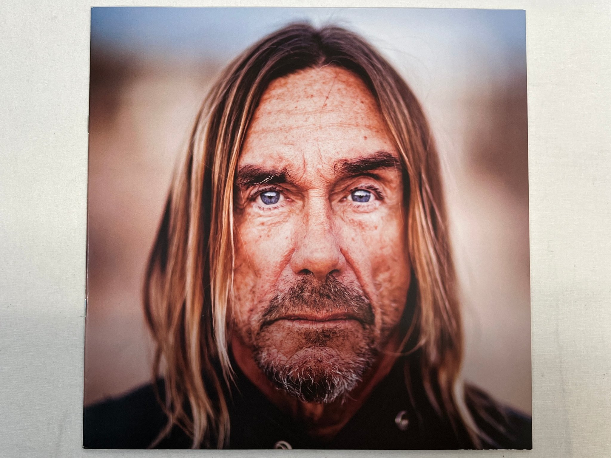 Omslagsbild för skivan IGGY POP Post Pop Depression LP 2016 EU CAROLINE CAROL011LPX