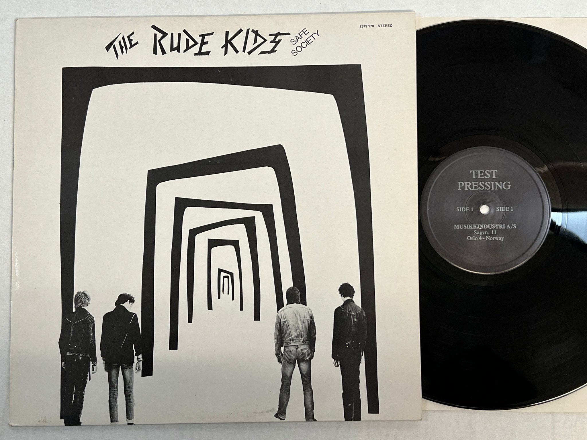 Omslagsbild för skivan THE RUDE KIDS Safe Society LP -79 Swe TEST PRESSING 2379178 ** R A R E **