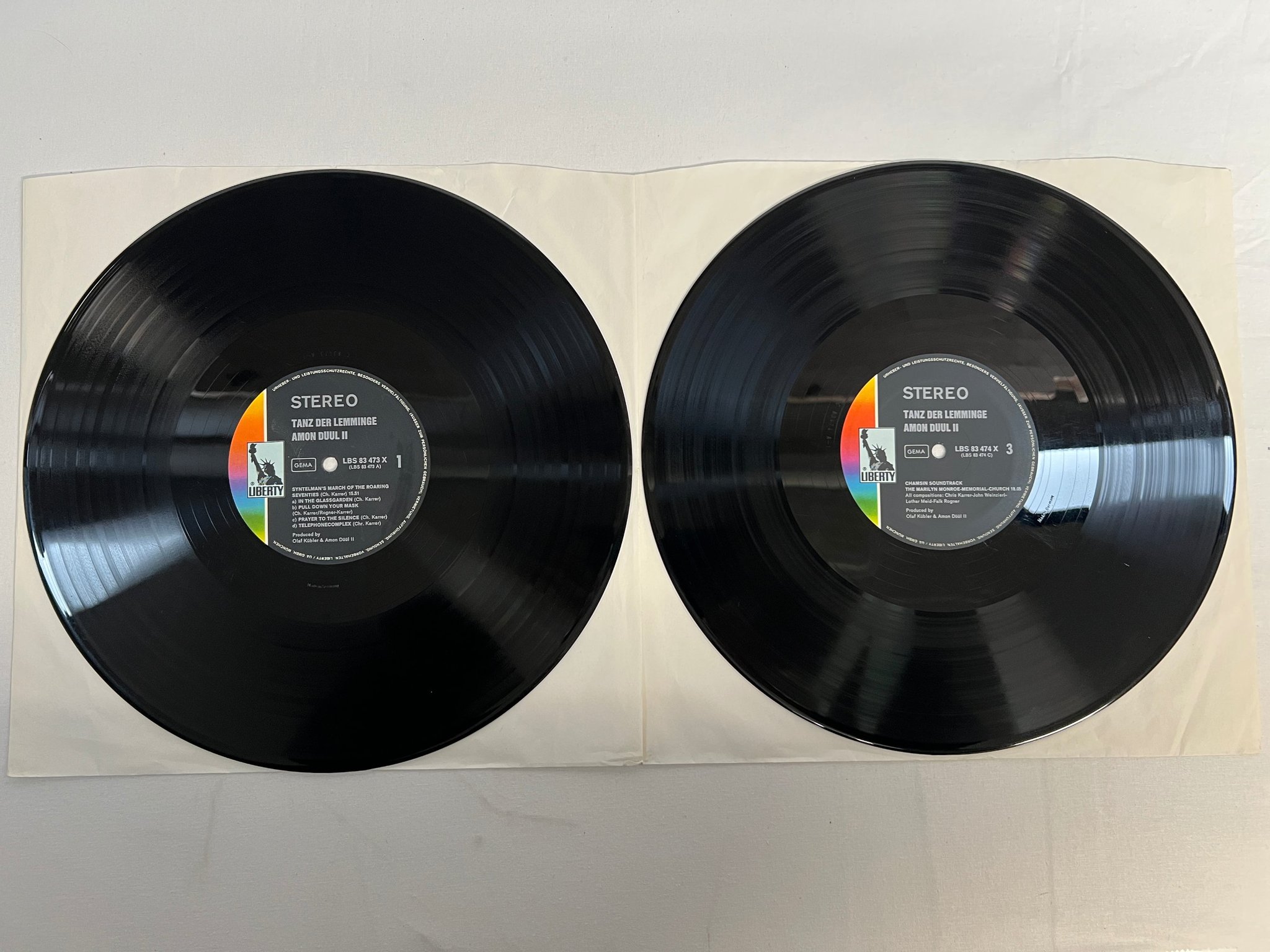 Omslagsbild för skivan AMON DUUL II Tanz Der Lemminge 2xLP -71 Ger LIBERTY BS 83473/74 X