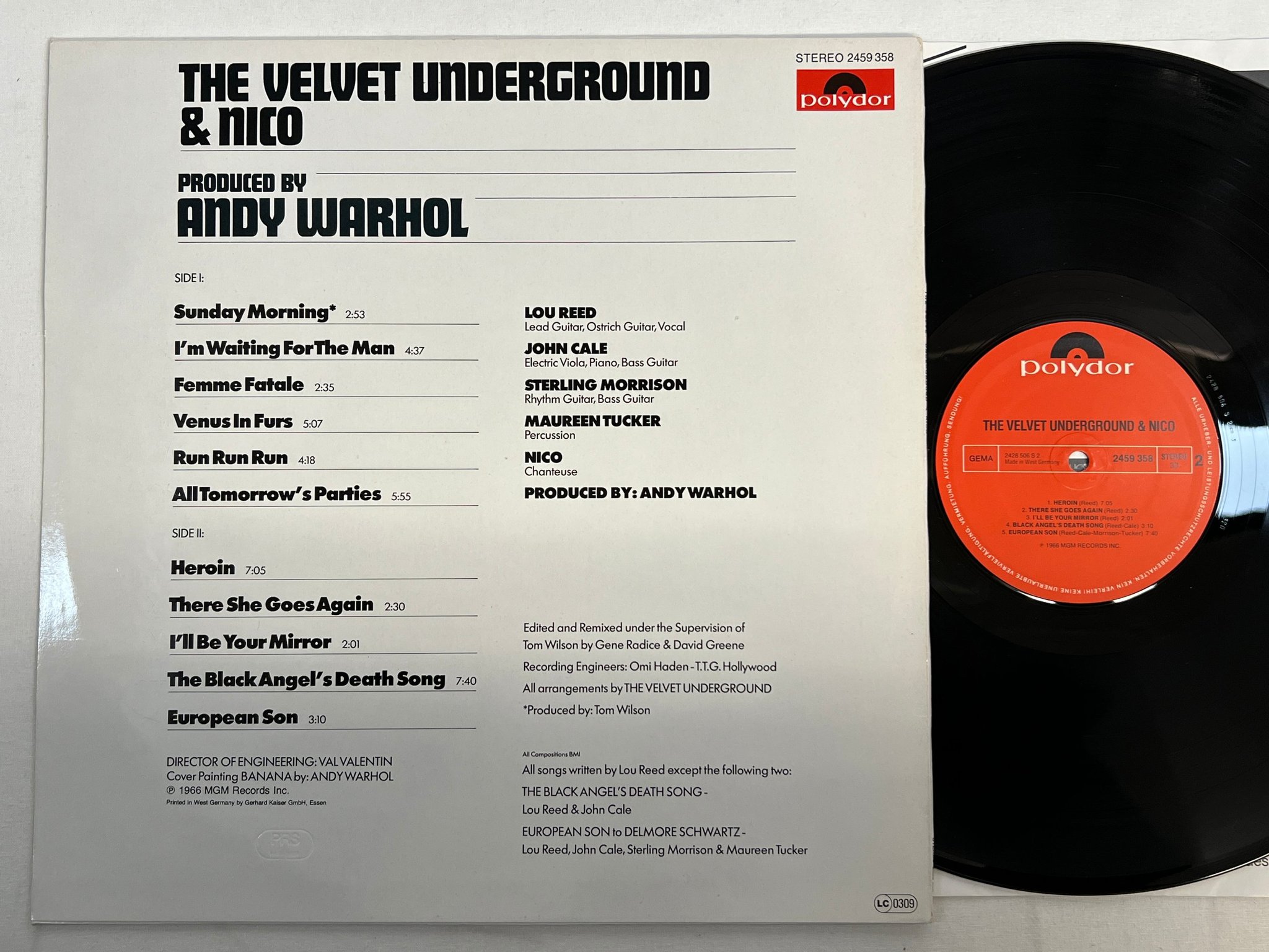 Omslagsbild för skivan VELVET UNDERGROUND & NICO s/t LP re Ger POLYDOR 2459358 Andy Warhol 