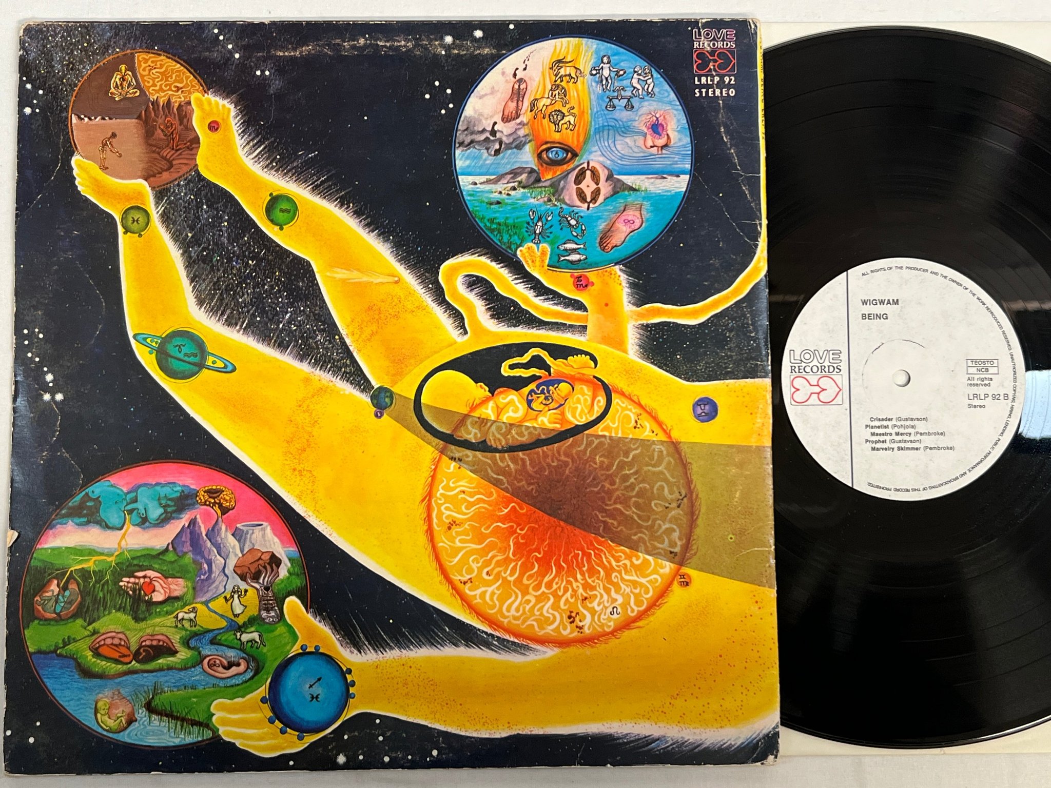 Omslagsbild för skivan WIGWAM being LP -74 Fin LOVE RECORDS LRLP 92 prog 