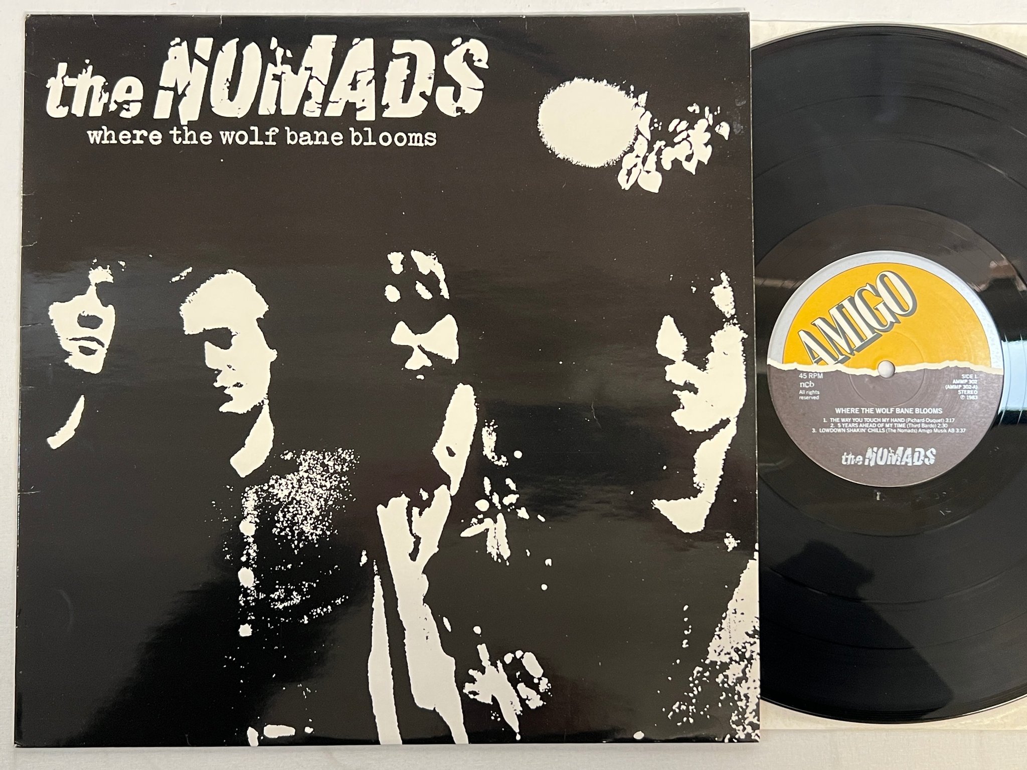 Omslagsbild för skivan THE NOMADS Where The Wolf Bane Blooms LP -91 Swe AMIGO AMMP 302