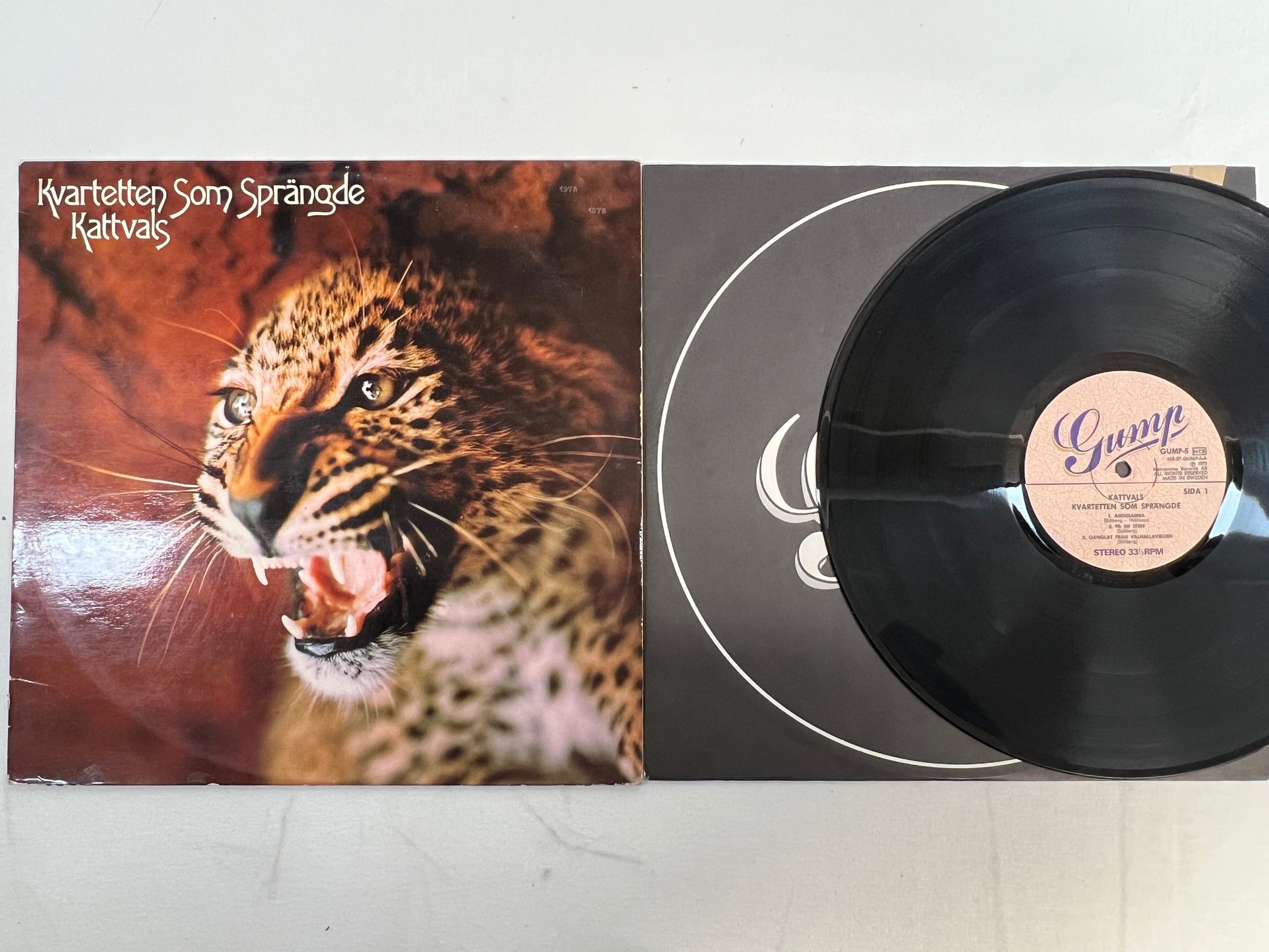 Omslagsbild för skivan KVARTETTEN SOM SPRÄNGDE kattvals LP -73 Swe GUMP Gump 5 ** rare prog **