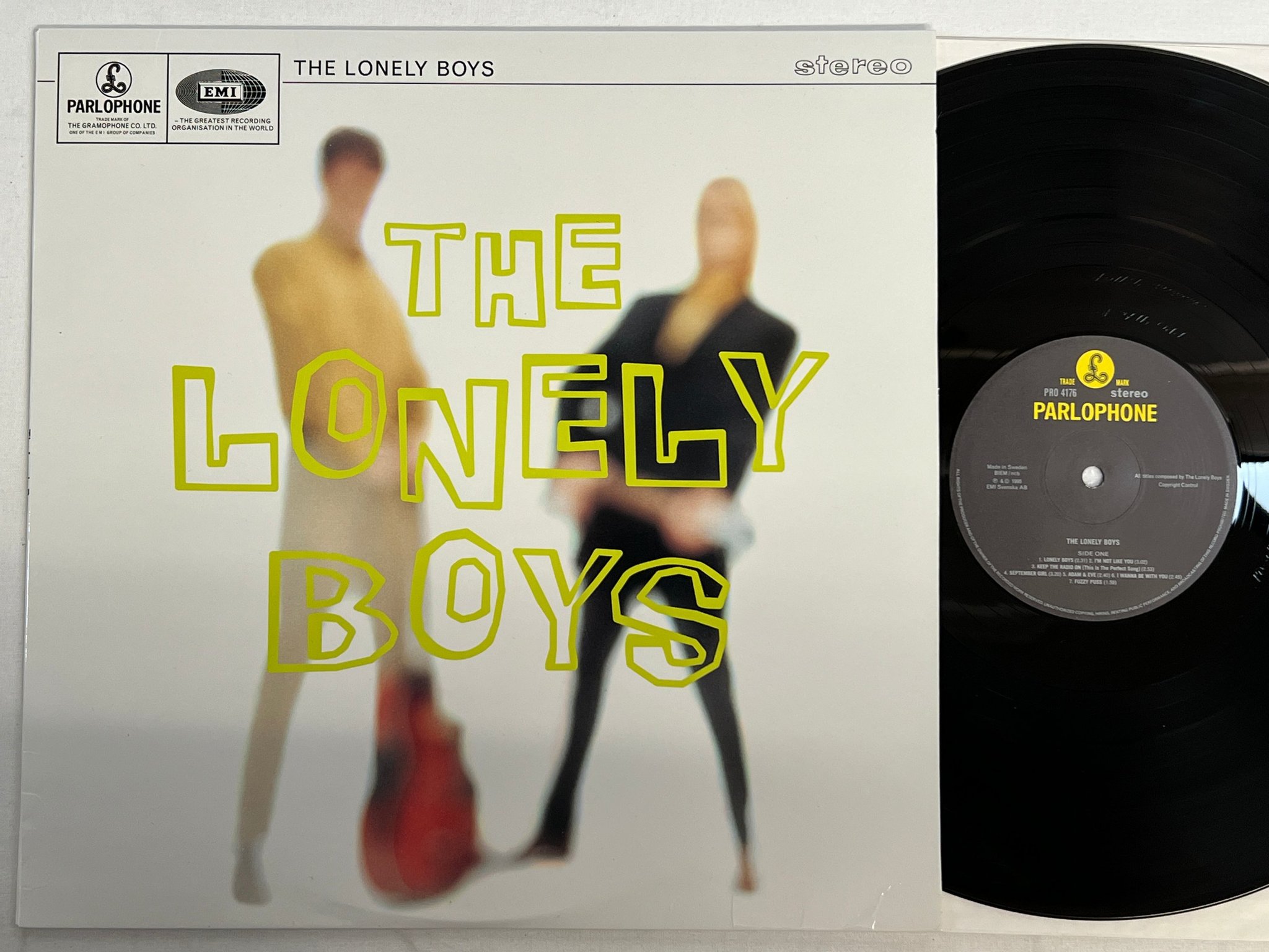 Omslagsbild för skivan THE LONELY BOYS s/t LP -96 Swe PARLOPHONE PRO 4176 ltd ** R A R E **