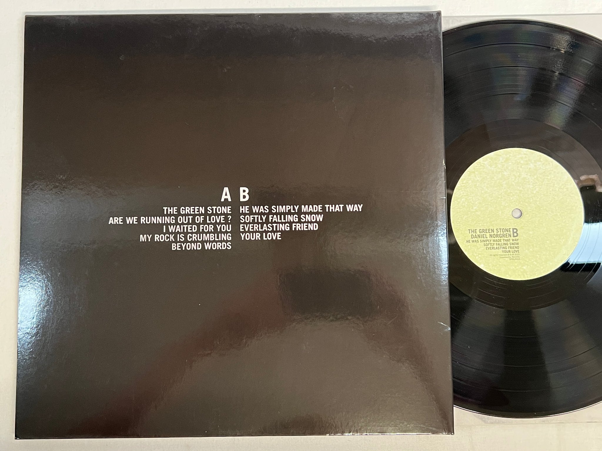 Omslagsbild för skivan DANIEL NORGREN the green stone LP 2015 SUPERPUMA SPRLP010 