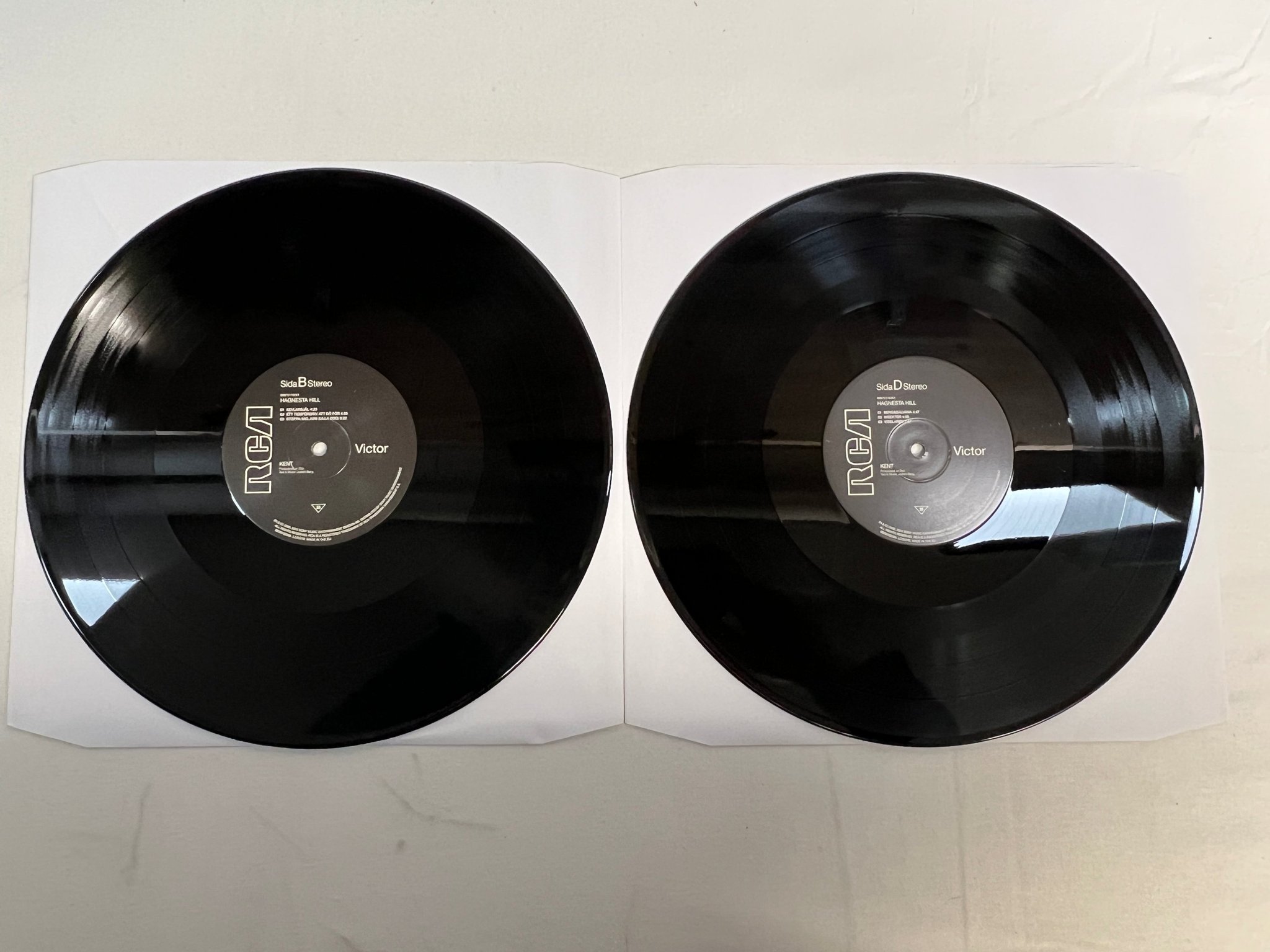 Omslagsbild för skivan KENT Hagnesta Hill 2xLP re 2015 LEGACY 88875116261