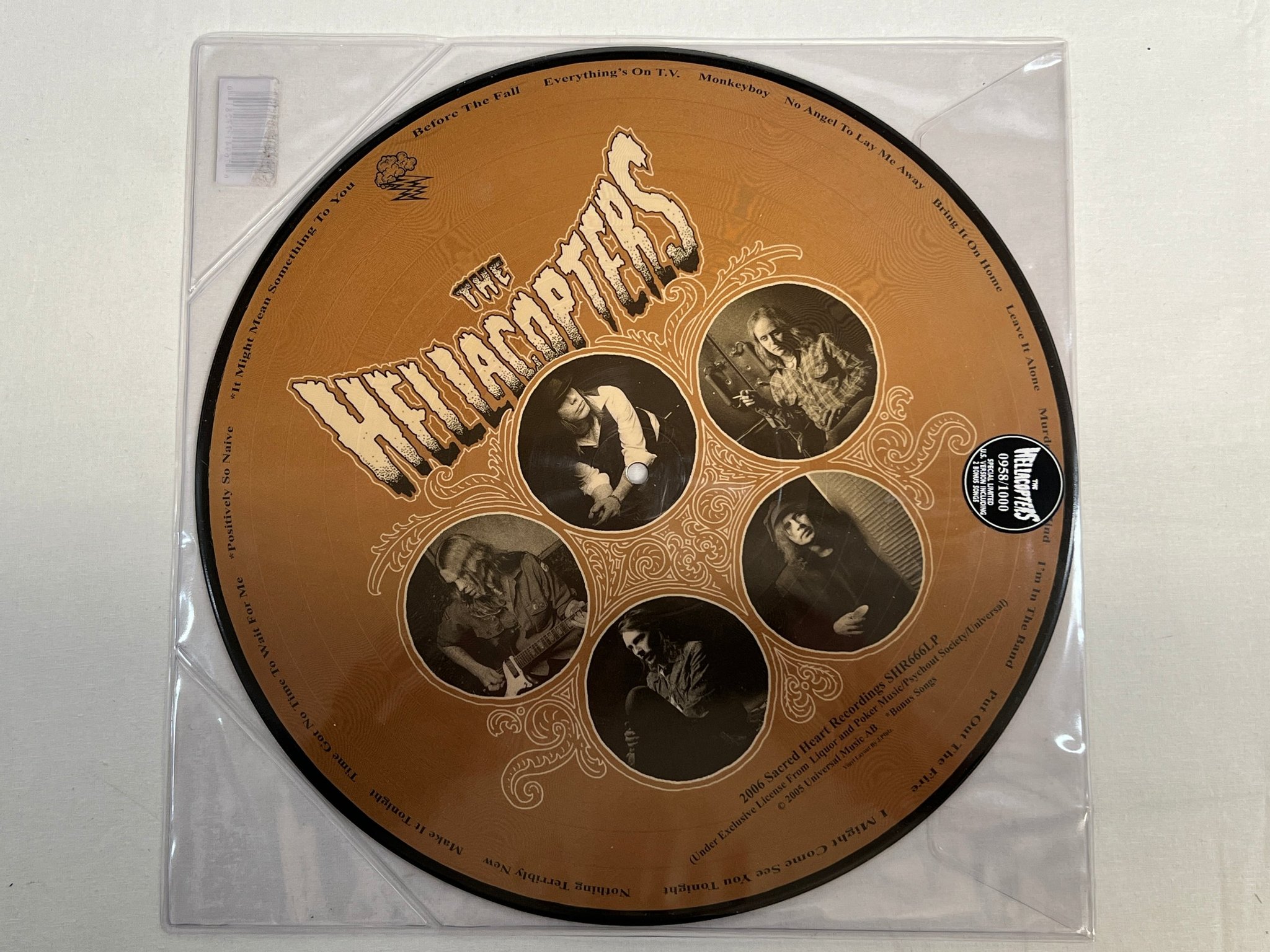 Omslagsbild för skivan THE HELLACOPTERS Rock & Roll Is Dead PICTURE DISC numbered #0958/1000