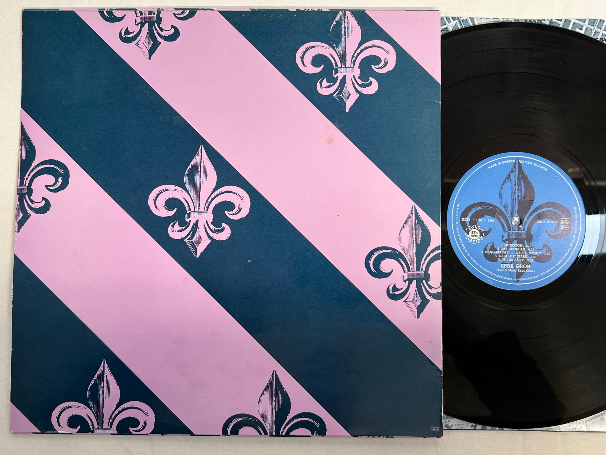 Omslagsbild för skivan EBBA GRÖN s/t LP -82 Swe MISTLUR MLR-25