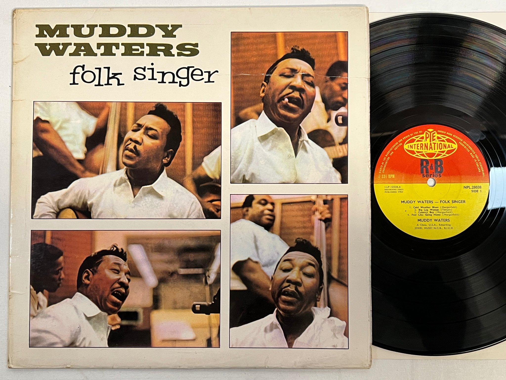 Omslagsbild för skivan MUDDY WATERS folk singer LP -64 UK PYE R&B SERIES npl 28038 mono
