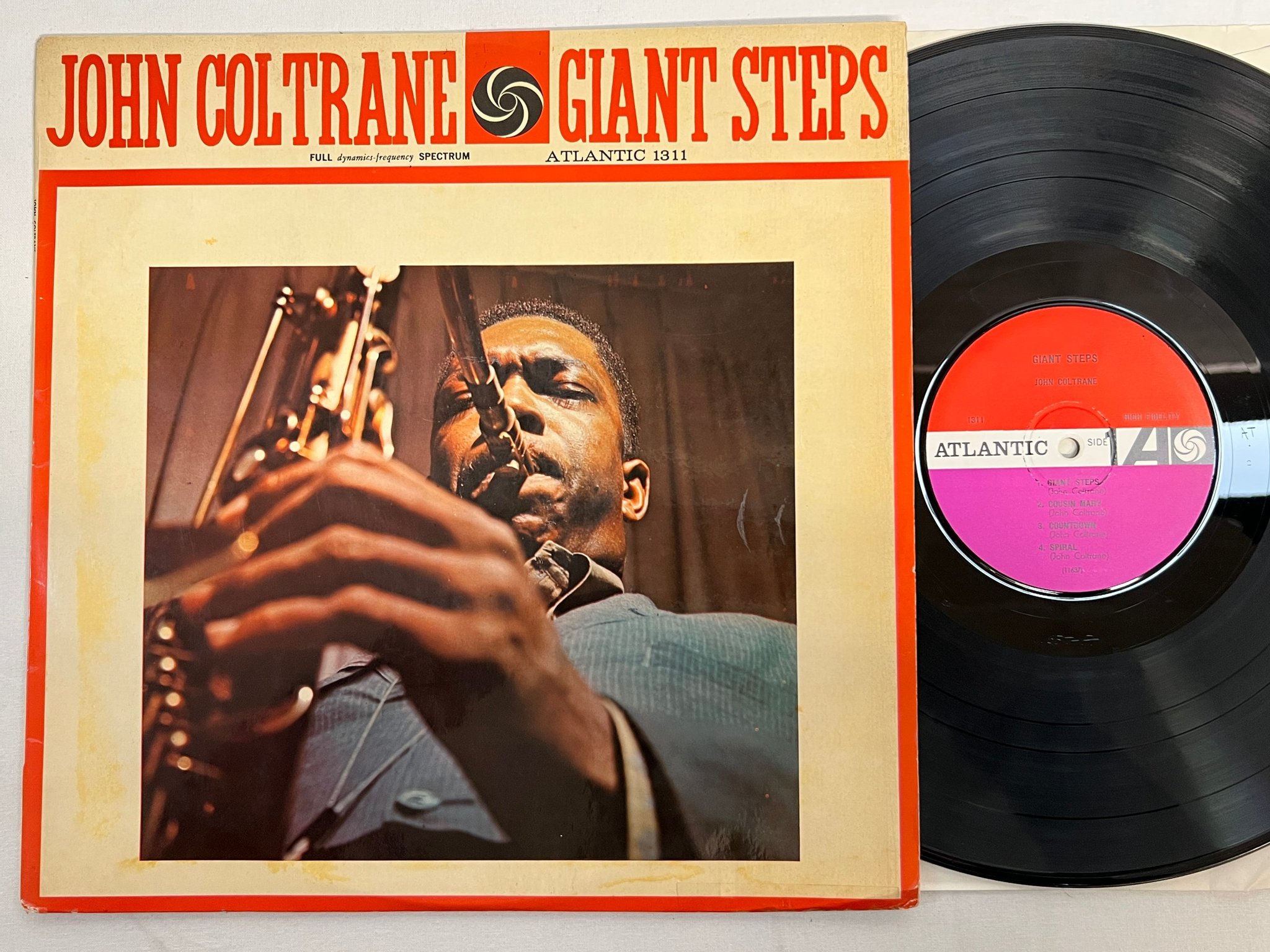 Omslagsbild för skivan JOHN COLTRANE giant step LP -60 Den ATLANTIC 1311 mono ** classic **