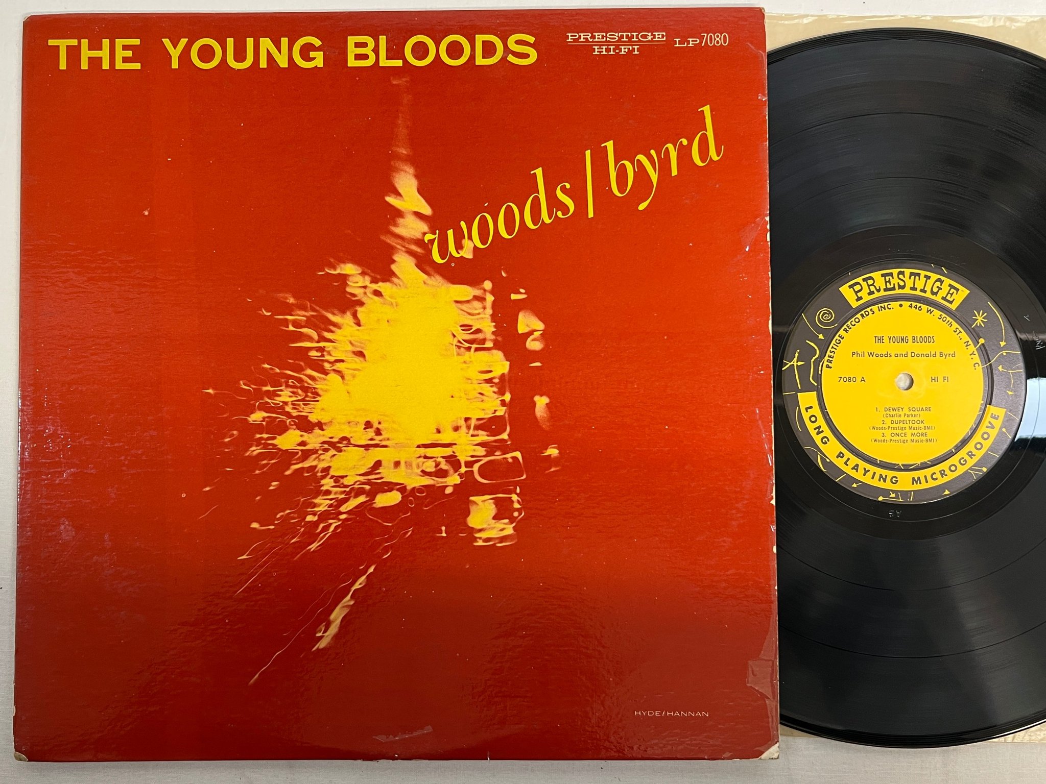 Omslagsbild för skivan PHIL WOODS & DONALD BYRD the young bloods LP -56 US PRESTIGE LP 7080 
