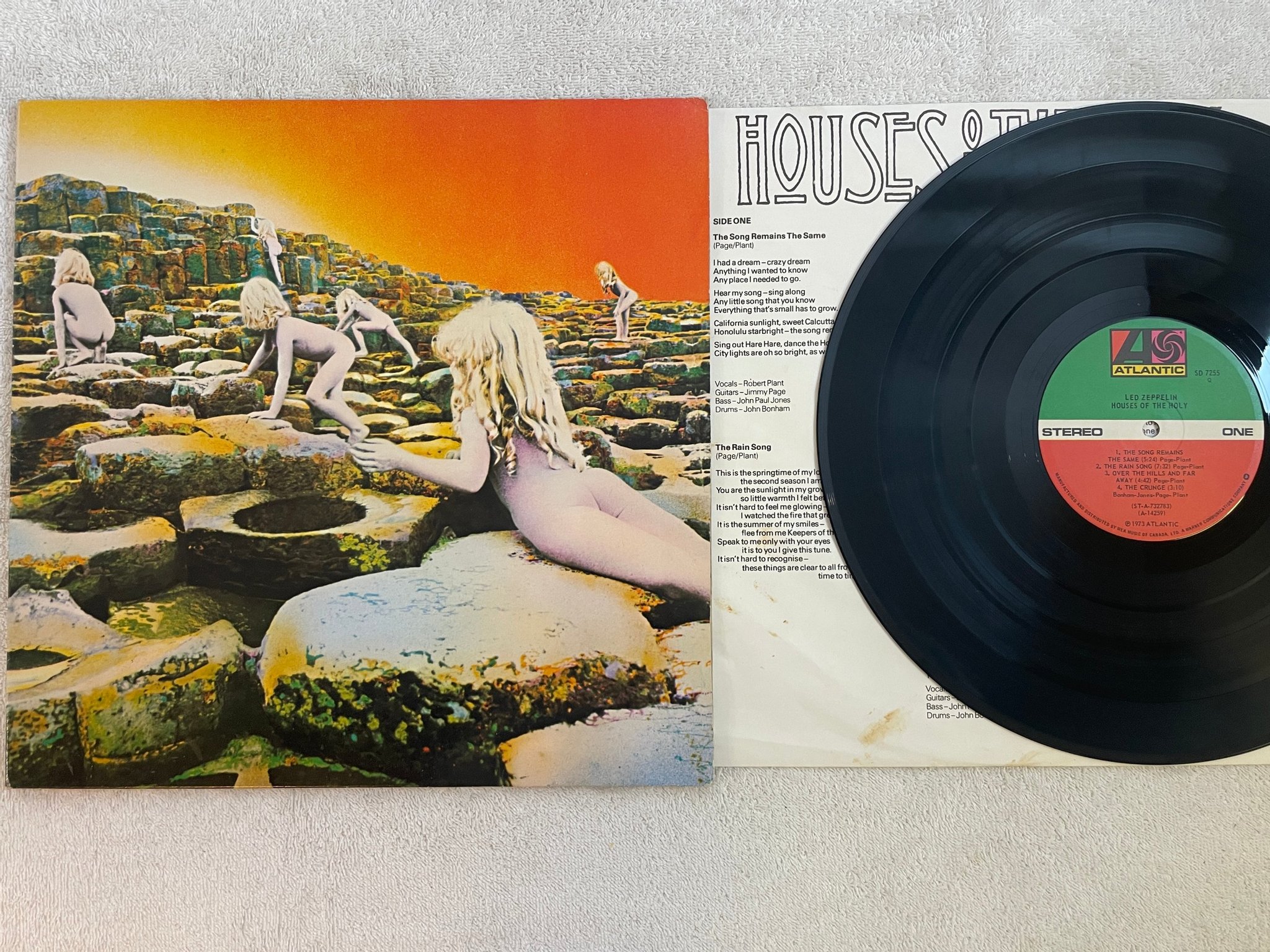 Omslagsbild för skivan LED ZEPPELIN houses of the holy LP -73 Can ATLANTIC SD 7255