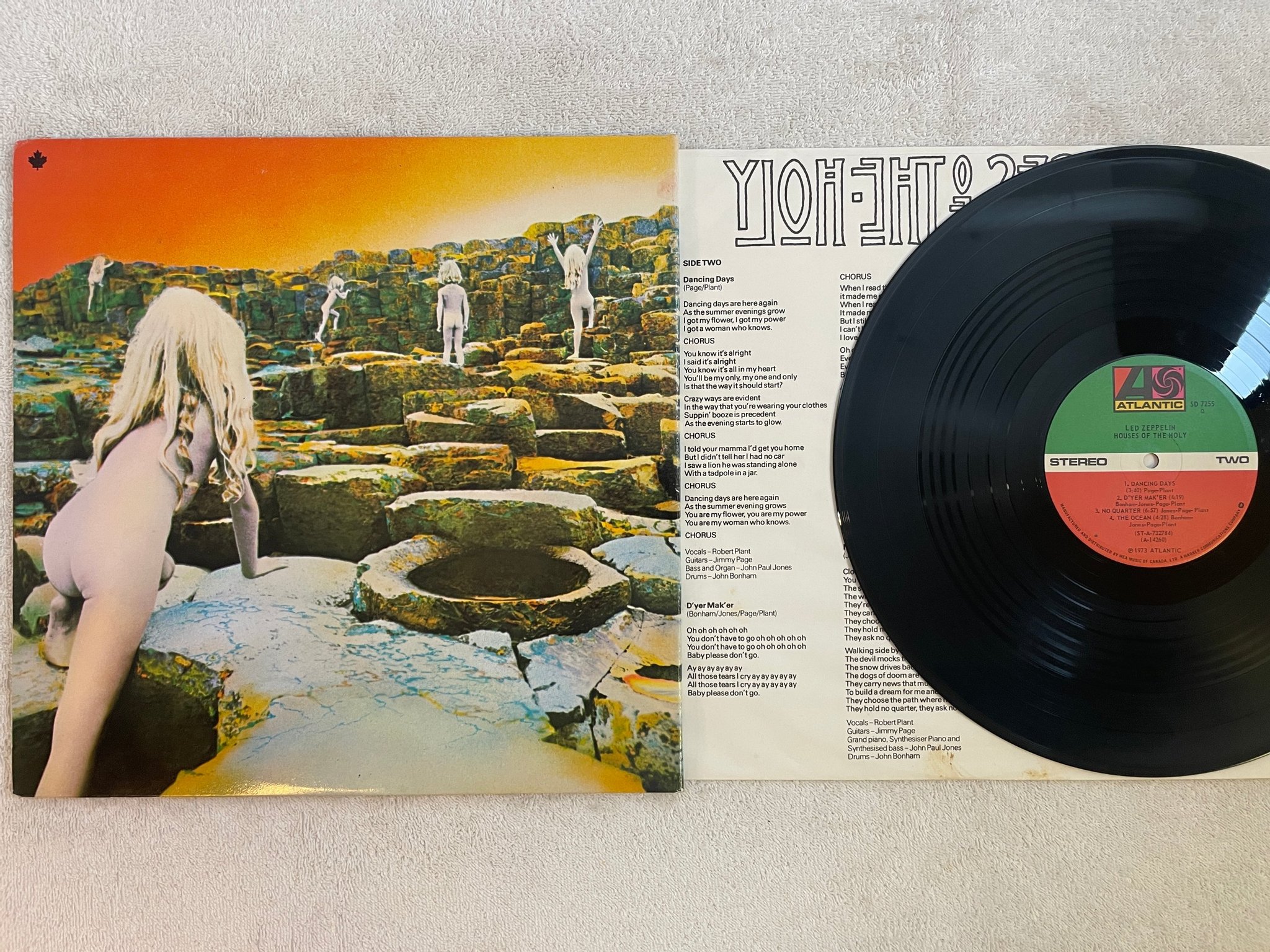 Omslagsbild för skivan LED ZEPPELIN houses of the holy LP -73 Can ATLANTIC SD 7255
