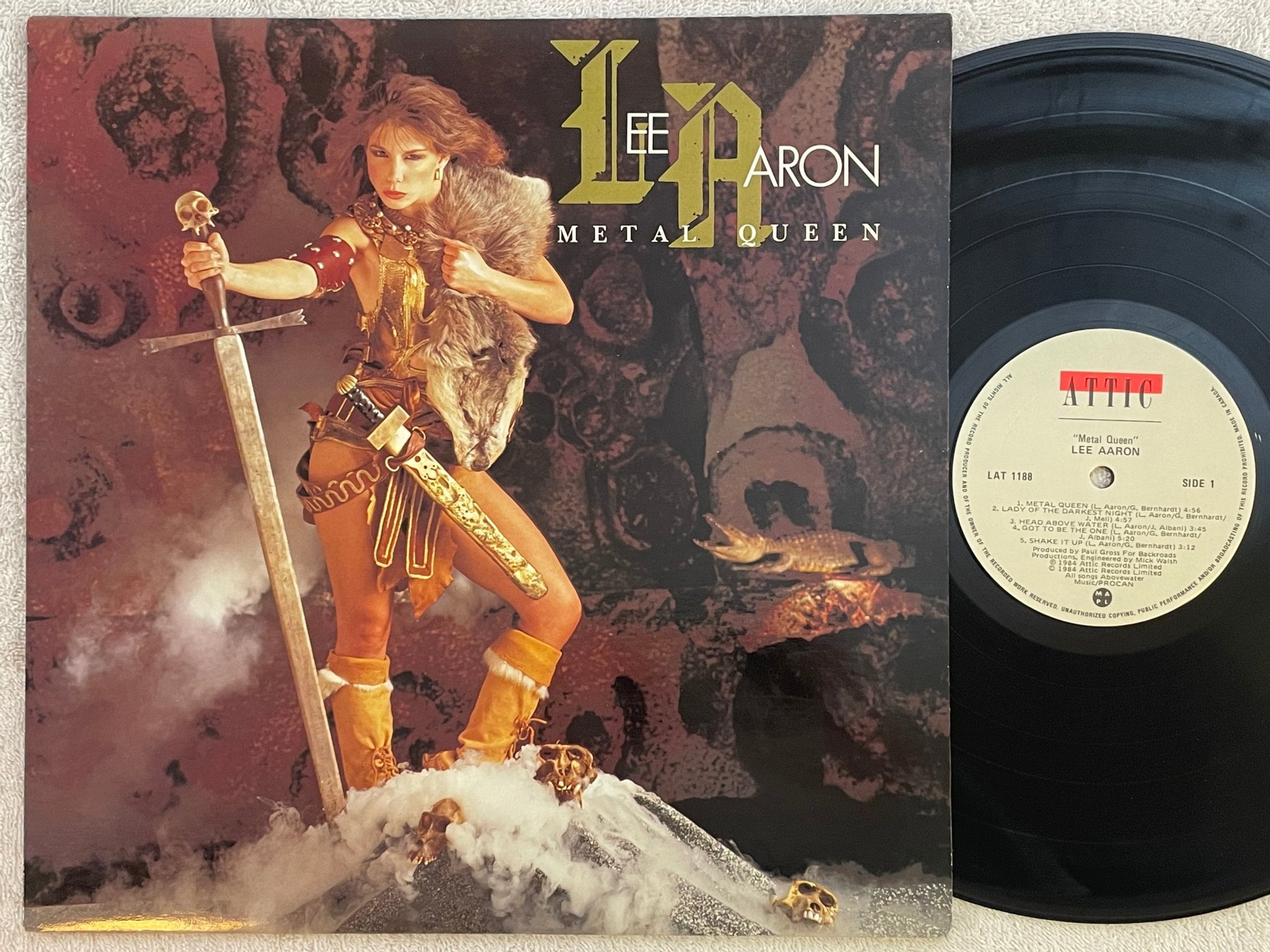 Omslagsbild för skivan LEE AARON Metal Queen LP -84 Can ATTIC LAT 1188