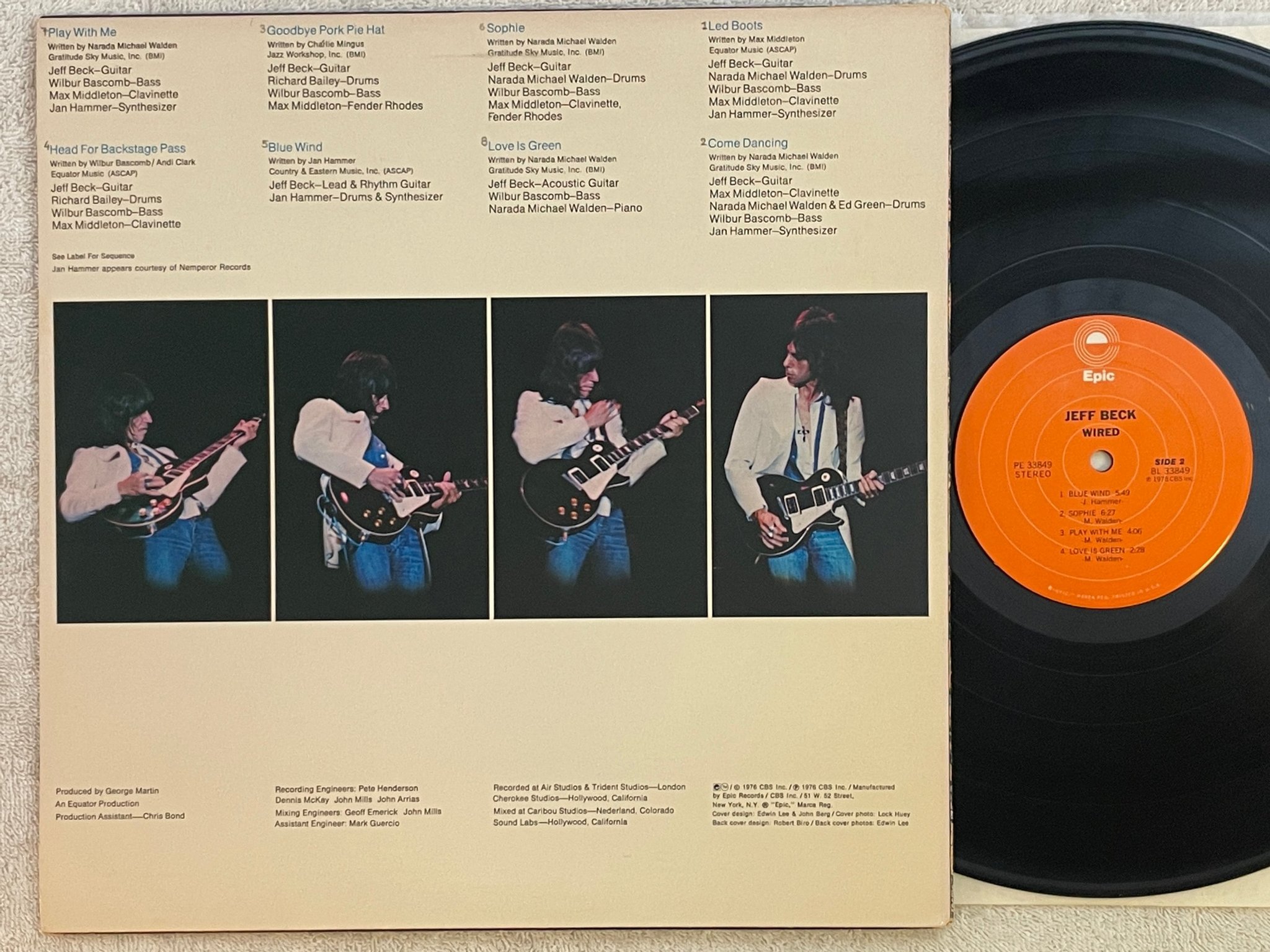 Omslagsbild för skivan JEFF BECK wired LP -76 US EPIC PE 33849