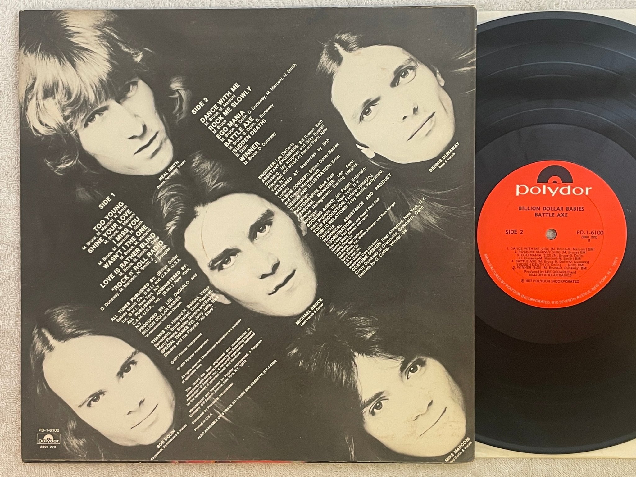 Omslagsbild för skivan BILLION DOLLAR BABIES Battle Axe LP -77 US polydor pd-1-6100