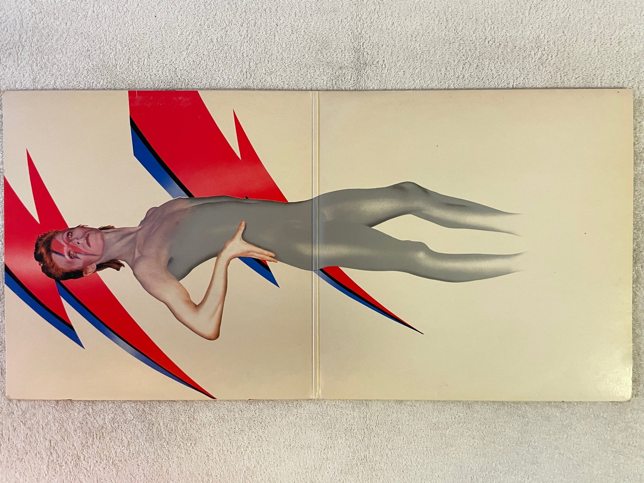 Omslagsbild för skivan DAVID BOWIE aladdin sane LP -73 UK RCA RS 1001 