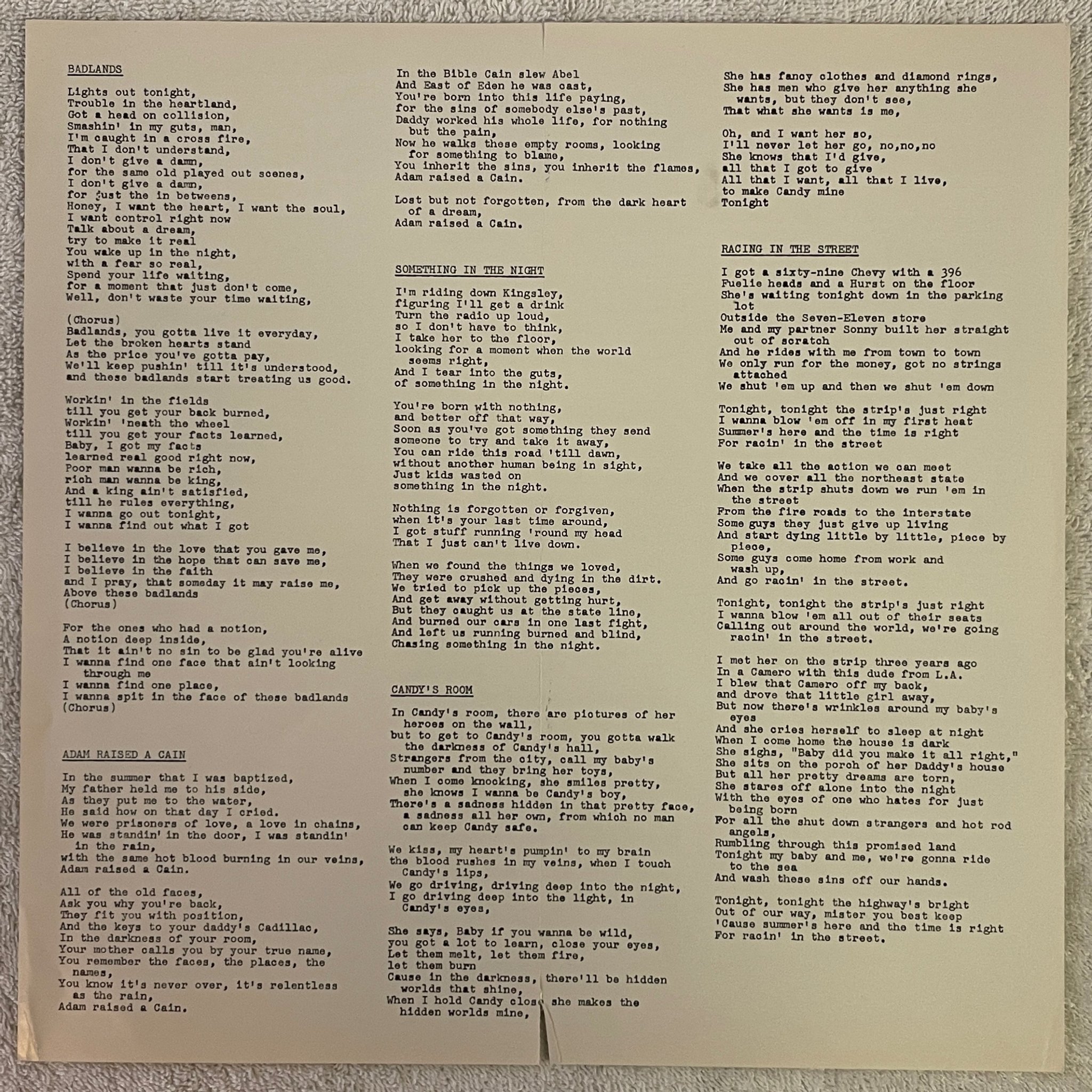 Omslagsbild för skivan BRUCE SPRINGSTEEN darkness on the edge of town LP -78 Can COLUMBIA PC 35318