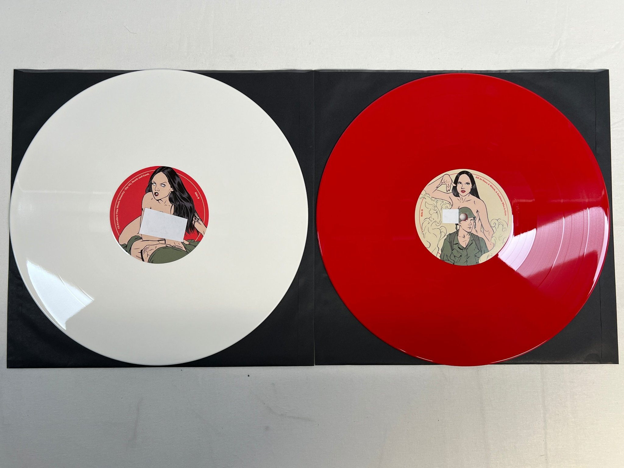 Omslagsbild för skivan DEVIL'S WITCHES The Audio Erotic Collection 2xLP 2019 Den CURSED TONGUE CTR-023