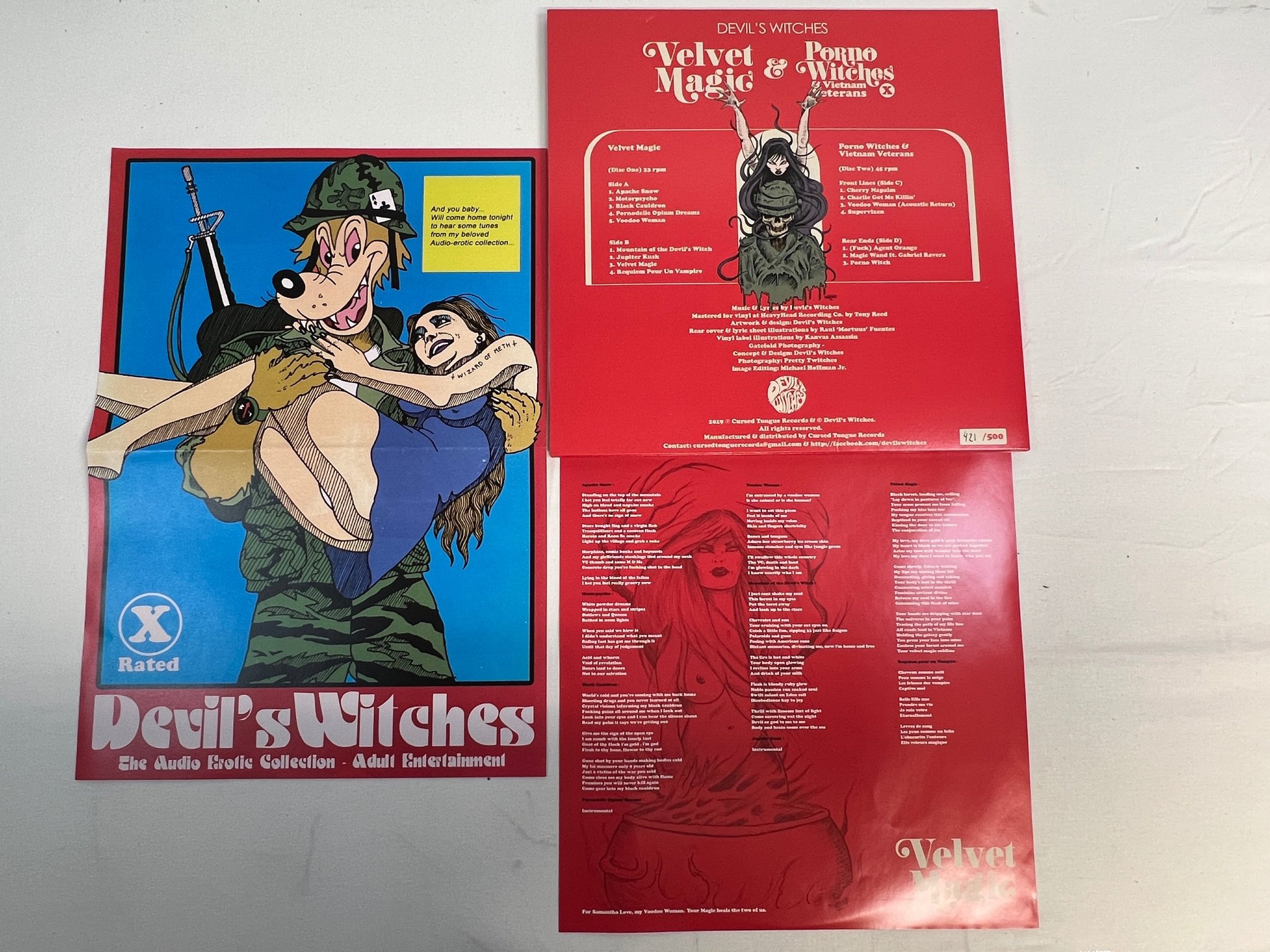 Omslagsbild för skivan DEVIL'S WITCHES The Audio Erotic Collection 2xLP 2019 Den CURSED TONGUE CTR-023