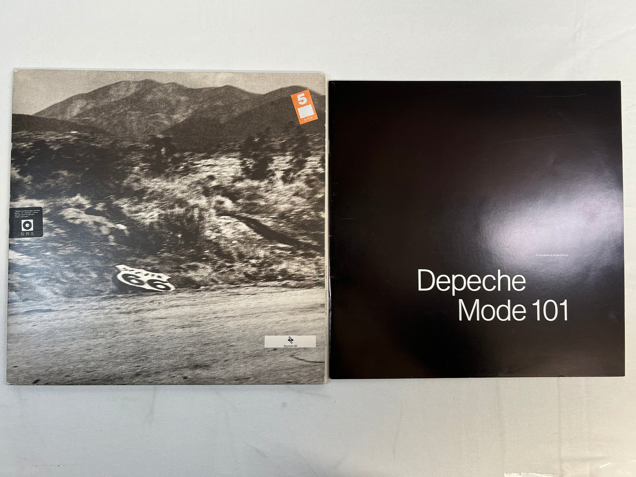 Omslagsbild för skivan DEPECHE MODE 101 2xLP -89 ncb MUTE STUMM 101 