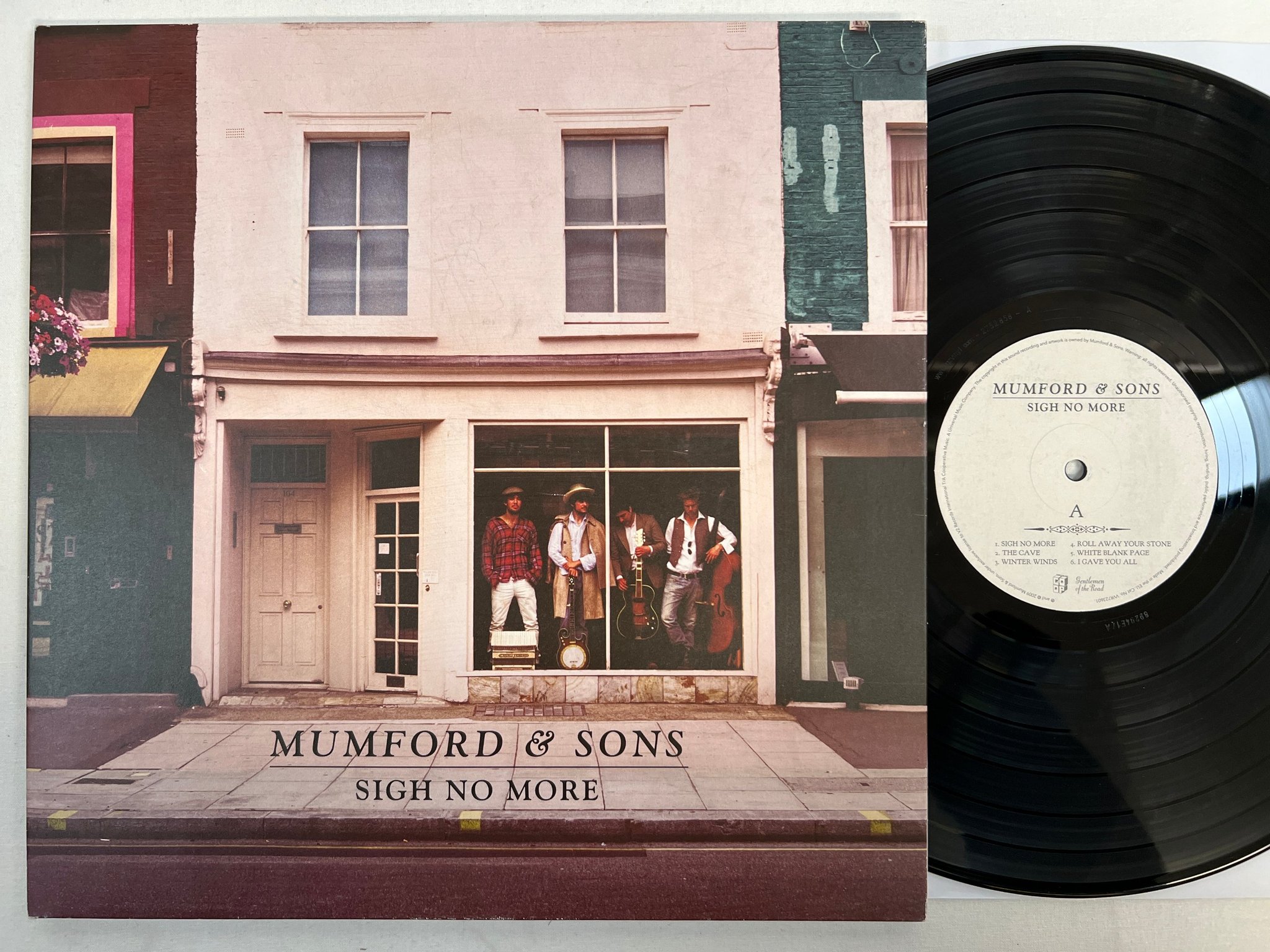 Omslagsbild för skivan MUMFORD & SONS sigh no more LP 2009 V2 RECORDS VVR723601