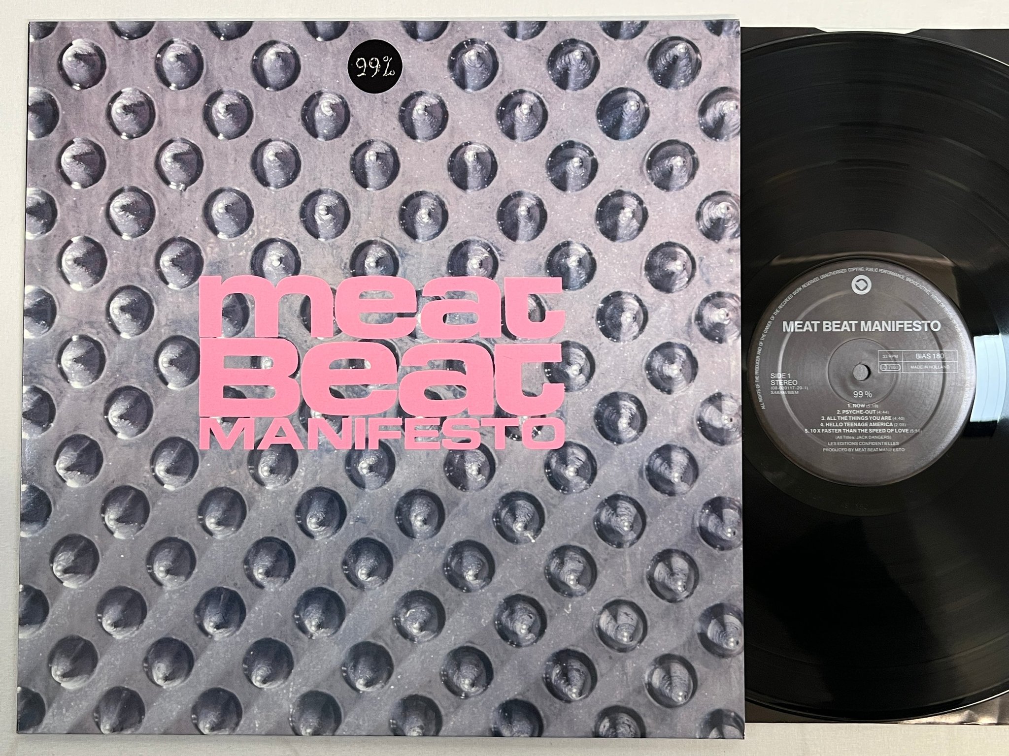 Omslagsbild för skivan MEAT BEAT MANIFESTO 99% LP -90 Hol PLAY IT AGAIN SAM BIAS 180