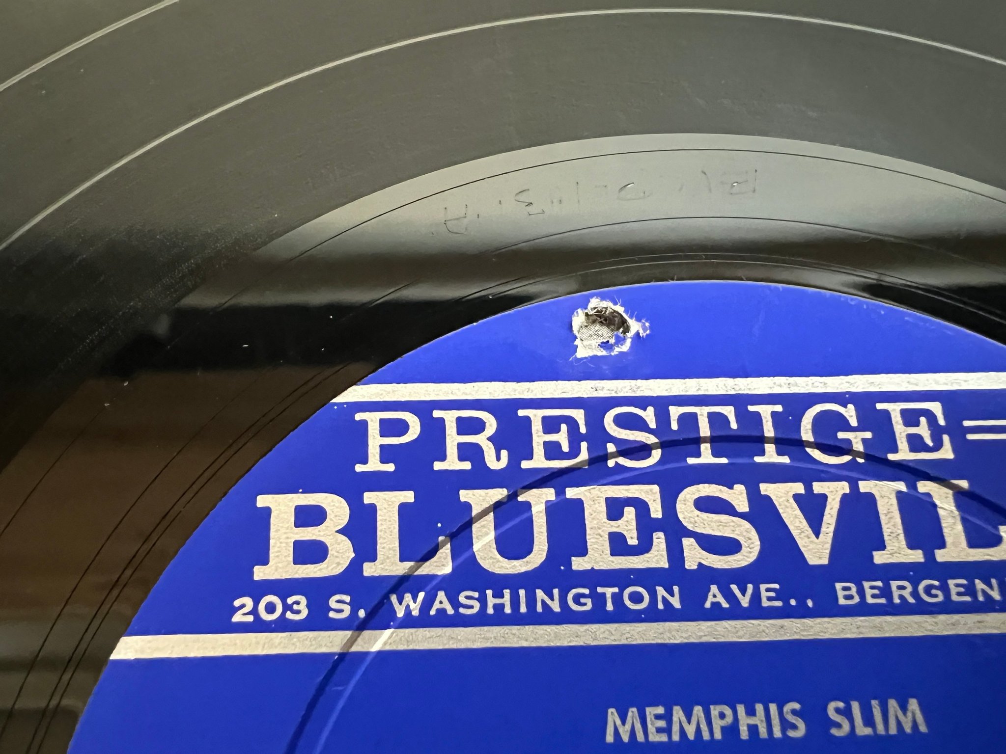 Omslagsbild för skivan MEMPHIS SLIM no strain LP -62 US PRESTIGE BLUESVILLE BV-1031 