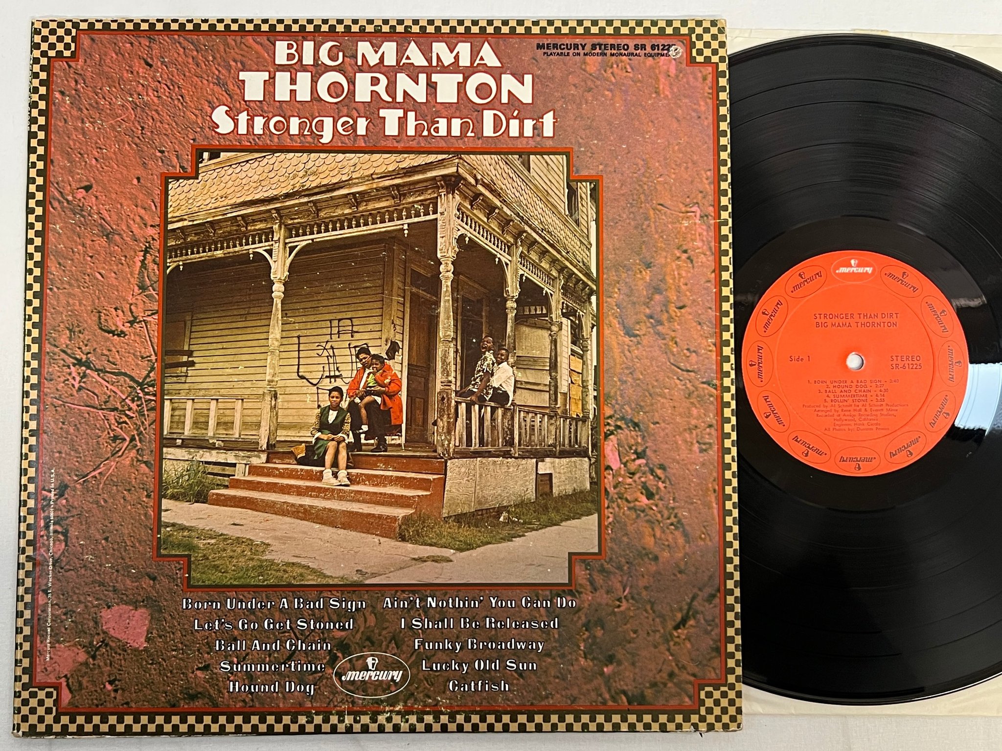 Omslagsbild för skivan BIG MAMA THORNTON stronger than dirt LP -69 US MERCURY SR-61225